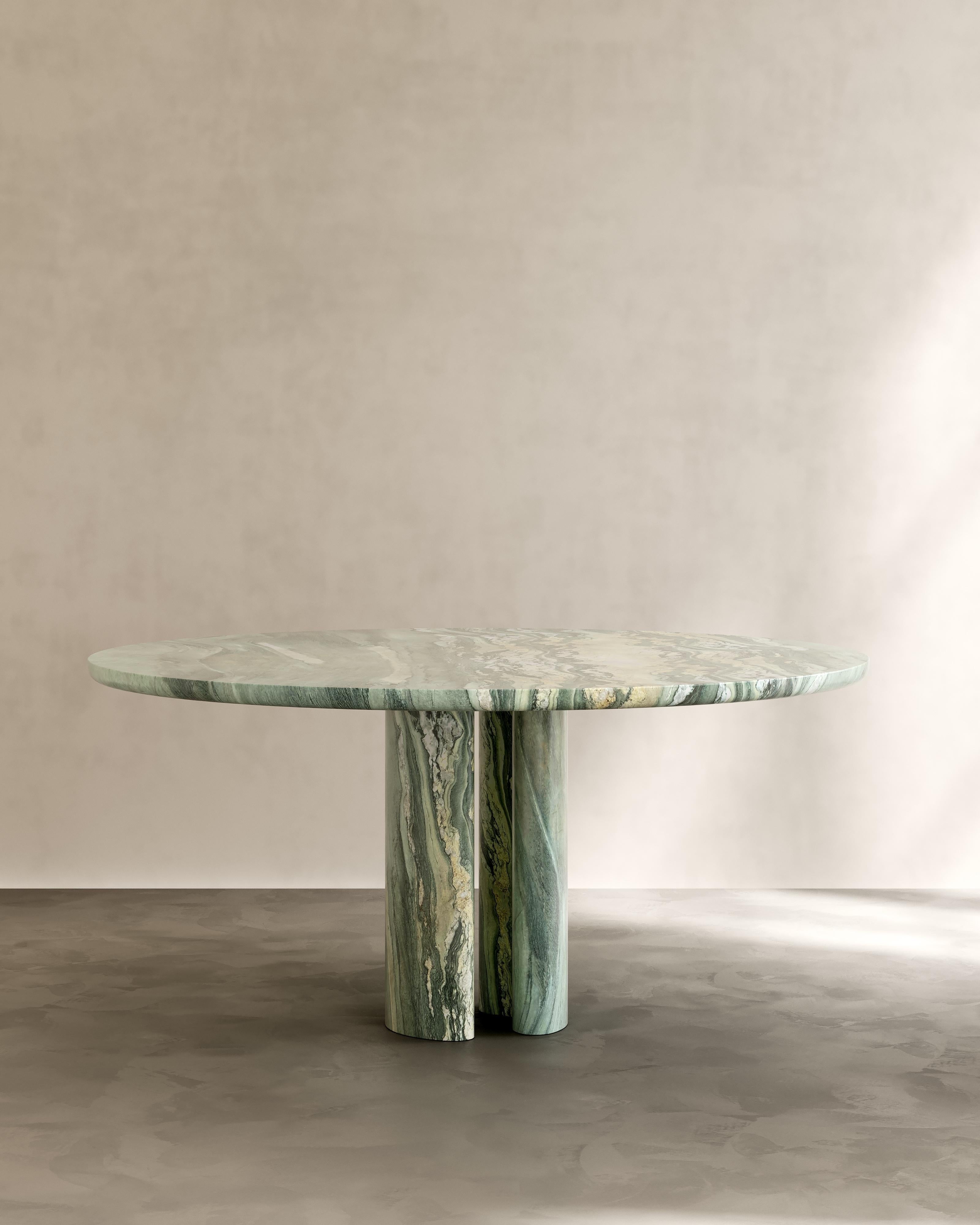 https://a.1stdibscdn.com/paloma-editions-roman-dining-table-iii-in-cippolino-marble-for-sale-picture-9/f_106592/f_470347121769428597256/ROMAN_DT_ll_160_CIPPOLINO_MARBLE_PH_master.jpg