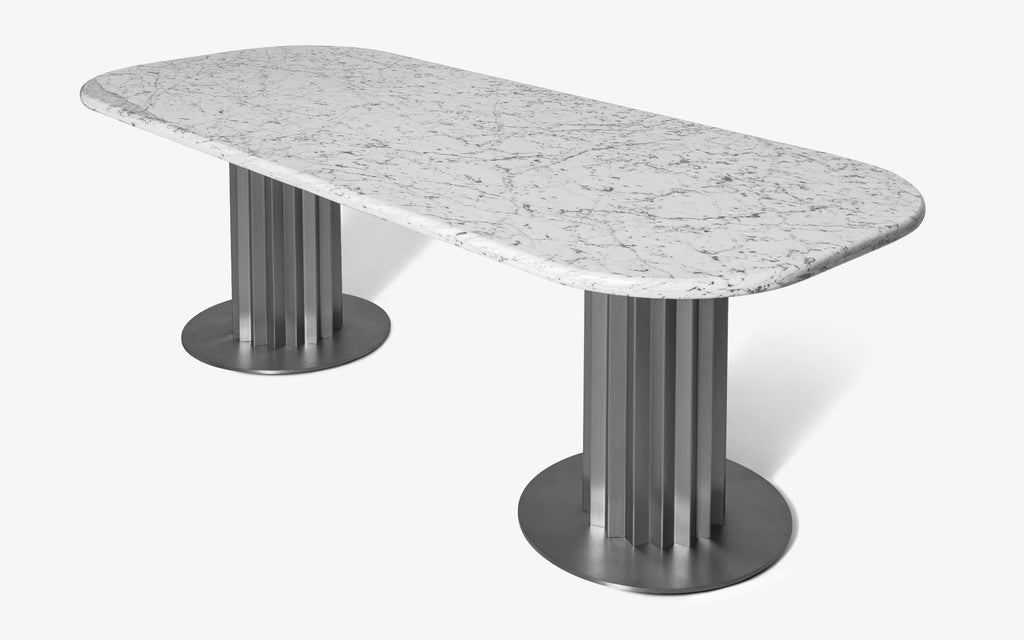 https://a.1stdibscdn.com/recalled-dining-table-in-matt-chrome-metal-leg-and-marble-top-for-sale-picture-2/f_62262/f_461854921754643571201/Recalled_Masa_DSA5812_20250325__master.jpg