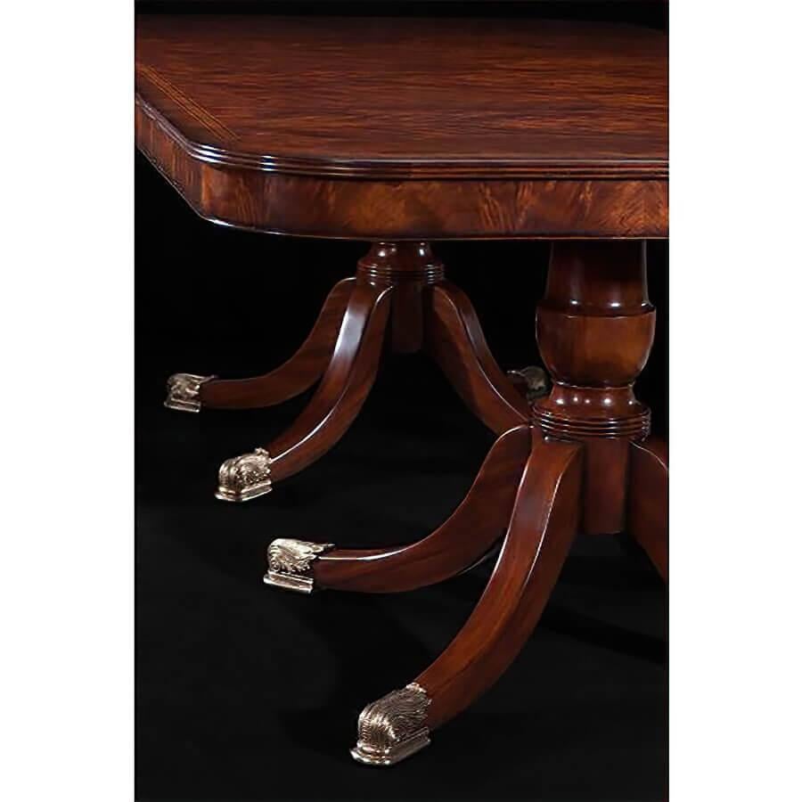 https://a.1stdibscdn.com/regency-style-mahogany-dining-table-for-sale-picture-5/f_8038/f_254788521632749614760/Regency_Style_Mahogany_Dining_Table_12_master.jpeg