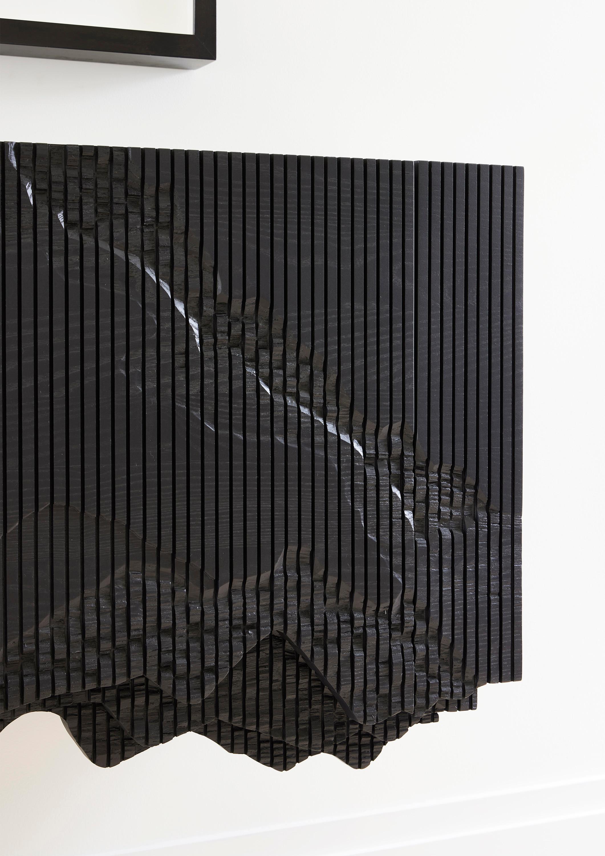 https://a.1stdibscdn.com/ledge-floating-console-72-in-black-by-simon-johns-for-sale-picture-4/f_26473/f_170410511621358442427/Right_Detail1_web_master.jpg