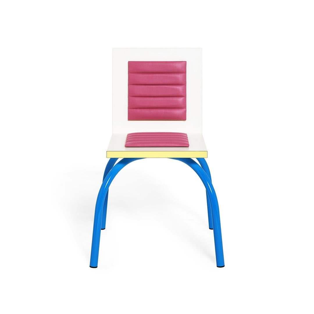 https://a.1stdibscdn.com/riviera-chair-in-plastic-laminate-memphis-milano-collection-for-sale-picture-4/f_48301/f_241096921697810073048/Riviera_Rosa_2_07A8486_copia_master.jpg