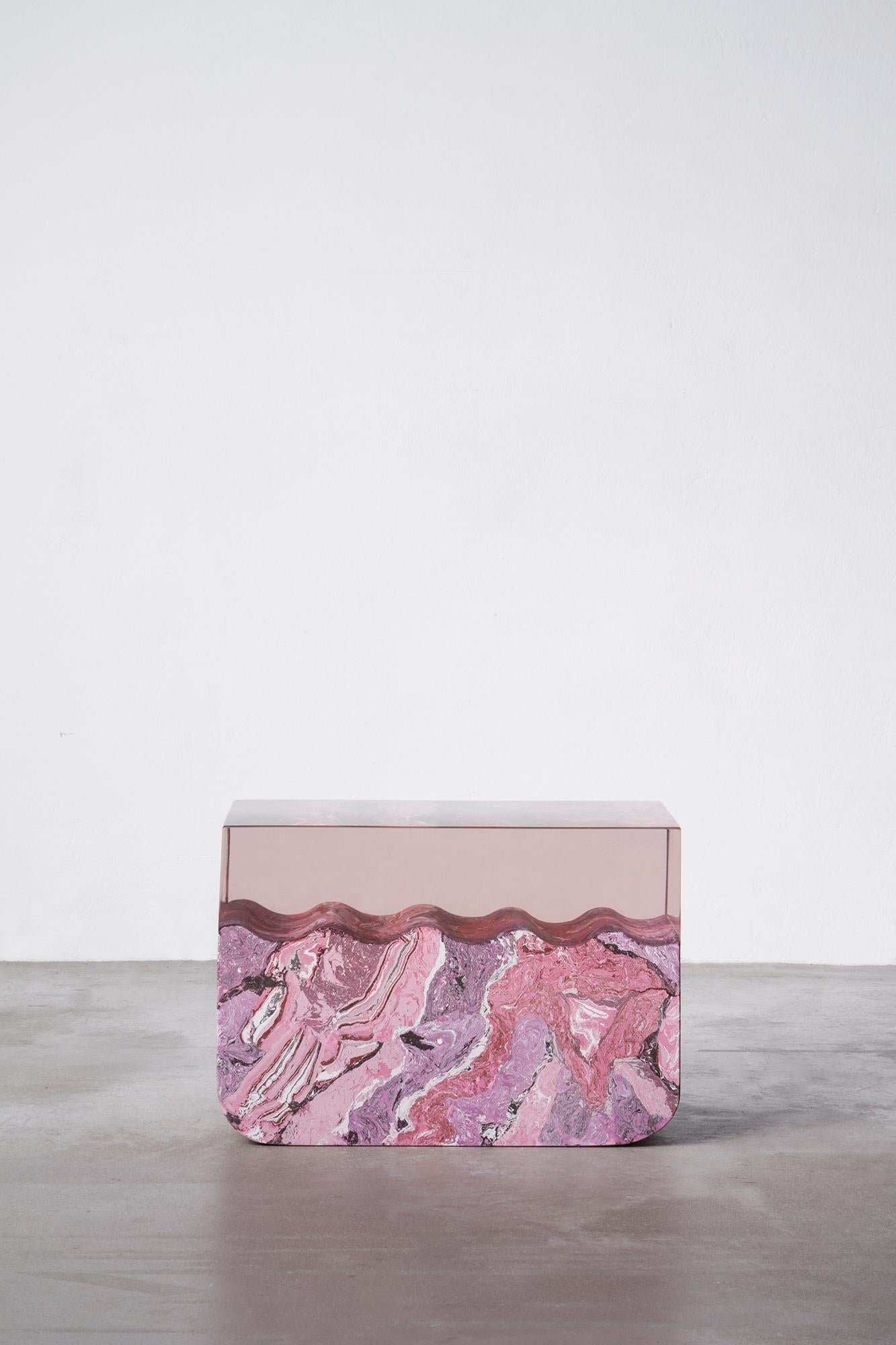 https://a.1stdibscdn.com/rose-gea-coffee-table-by-martina-guandalini-for-sale-picture-3/f_12192/f_487842221770925995256/Rose_Gea_013_master.jpg