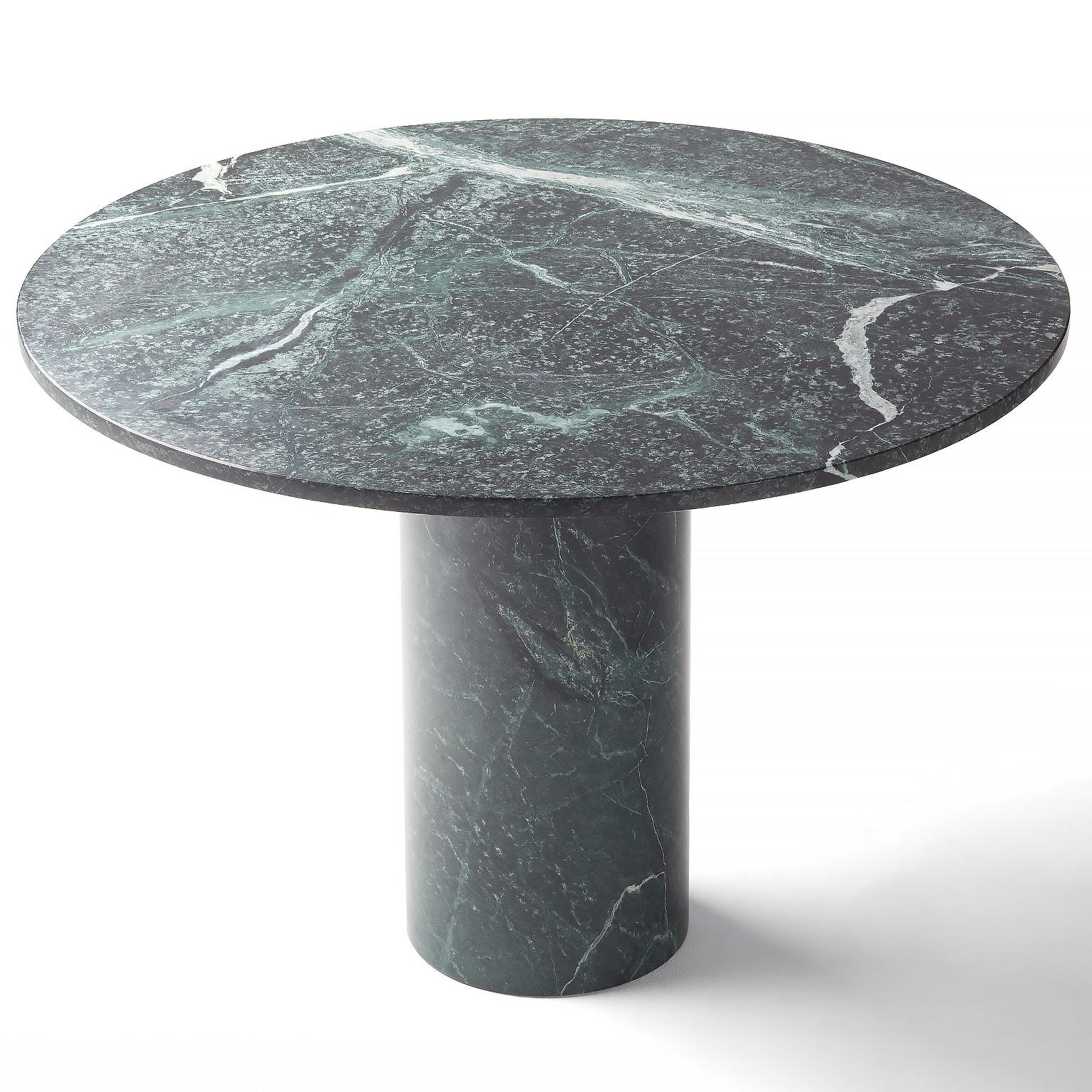 https://a.1stdibscdn.com/solid-green-macael-marble-round-dining-table-with-brass-detail-roser-for-sale-picture-4/44895362/f_467529821758536692621/Roser_03_master.jpg