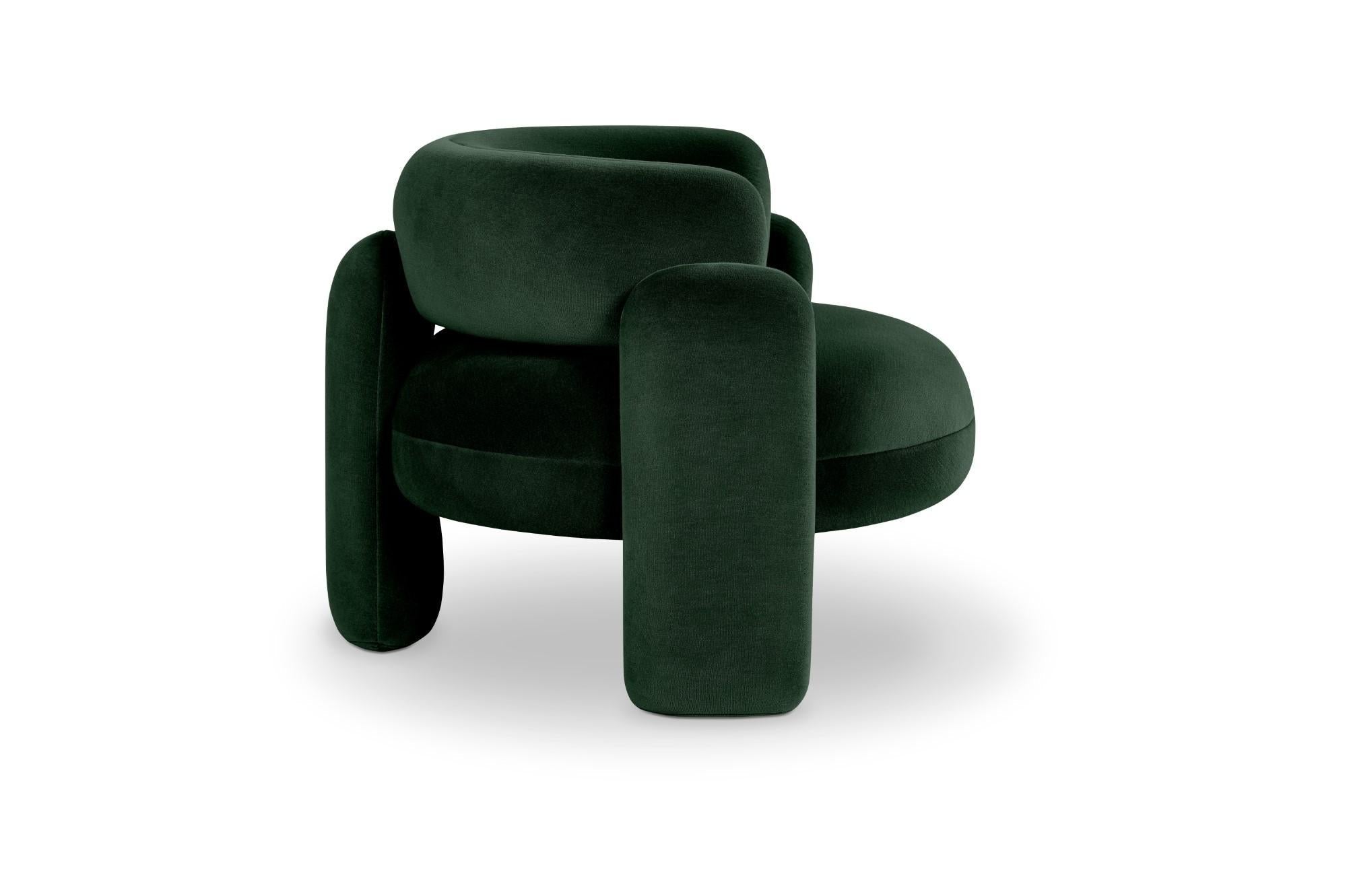https://a.1stdibscdn.com/embrace-gentle-973-armchair-by-royal-stranger-for-sale-picture-4/f_12192/f_329109921677069510189/Royal_Stranger_Embrace_Armchair_Gentle_973_3_master.jpg