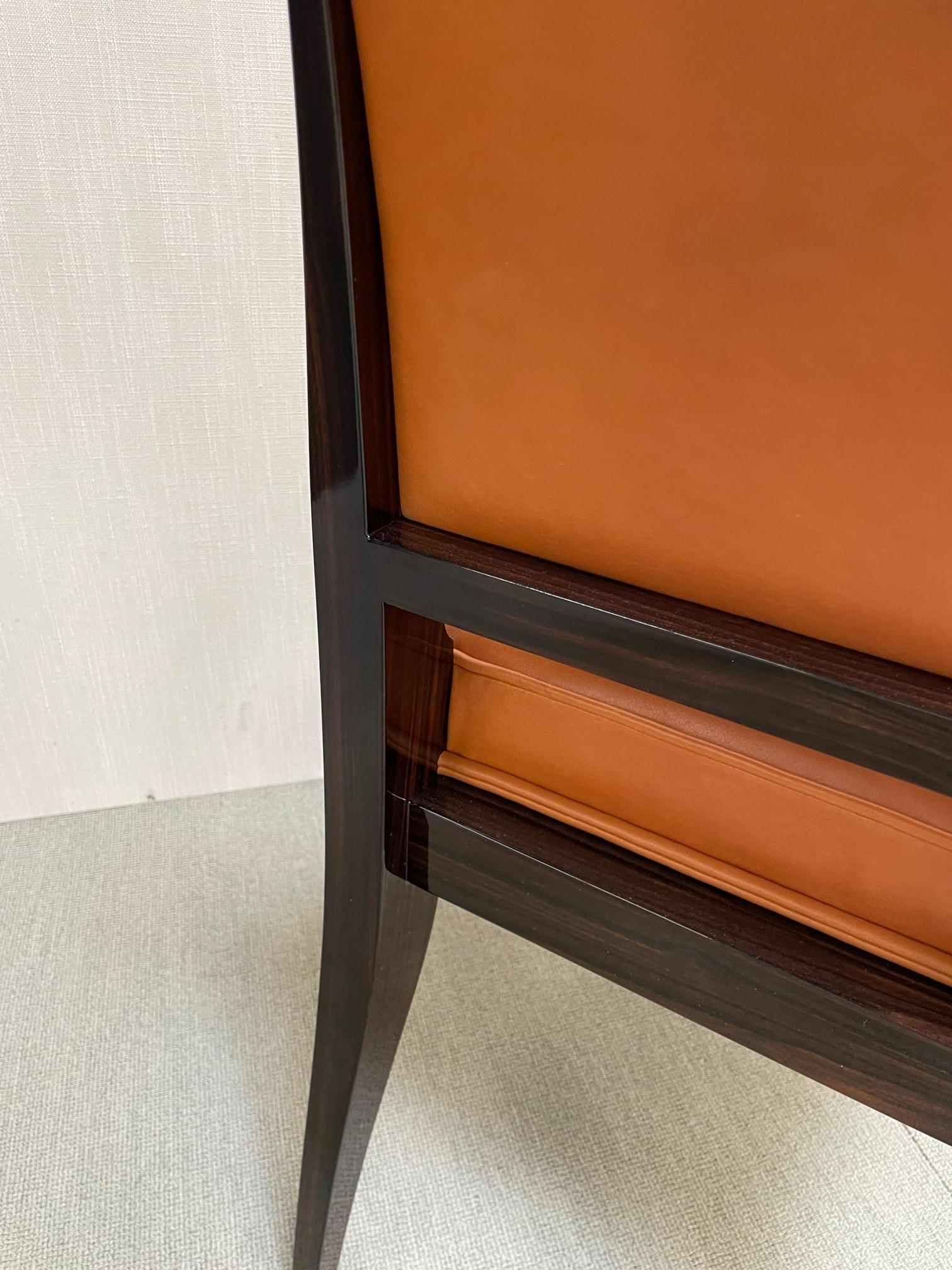 https://a.1stdibscdn.com/elegant-art-deco-macassar-wood-chair-hand-crafted-in-the-style-of-j-e-ruhlmann-for-sale-picture-4/f_24383/f_24798682/Ruhlmann_Stuhl_1628257850606_master.jpg