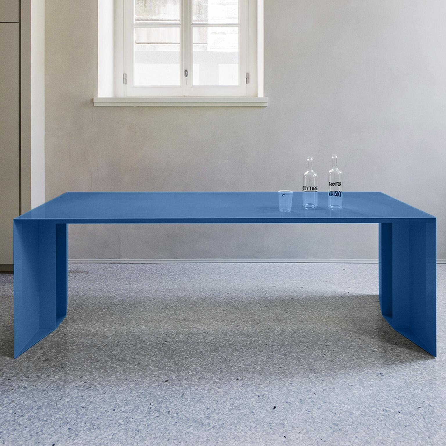 https://a.1stdibscdn.com/s3-iron-dining-table-for-sale-picture-7/f_20243/1549473688679/S3_table_RAL_5007_1stdibs_master.jpg