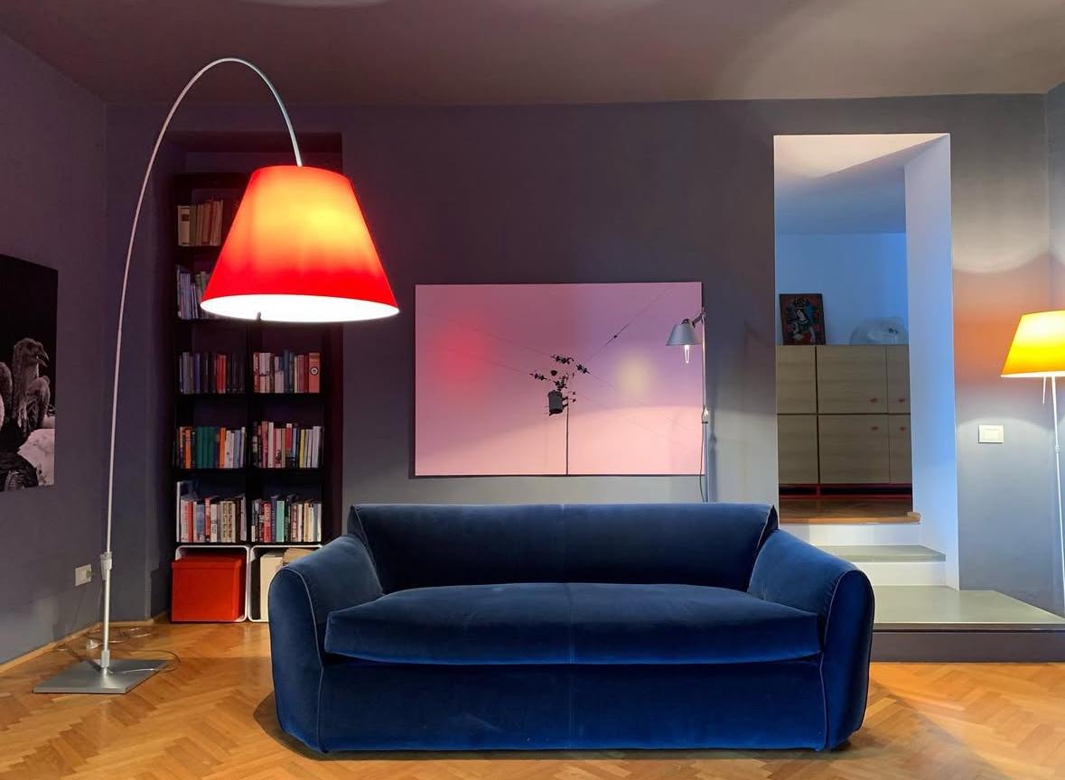 https://a.1stdibscdn.com/21st-century-modern-italian-sofa-upholstered-in-cotton-velvet-for-sale-picture-14/f_48381/f_161780621741016597252/SB002_Firenze_salotto_master.jpg
