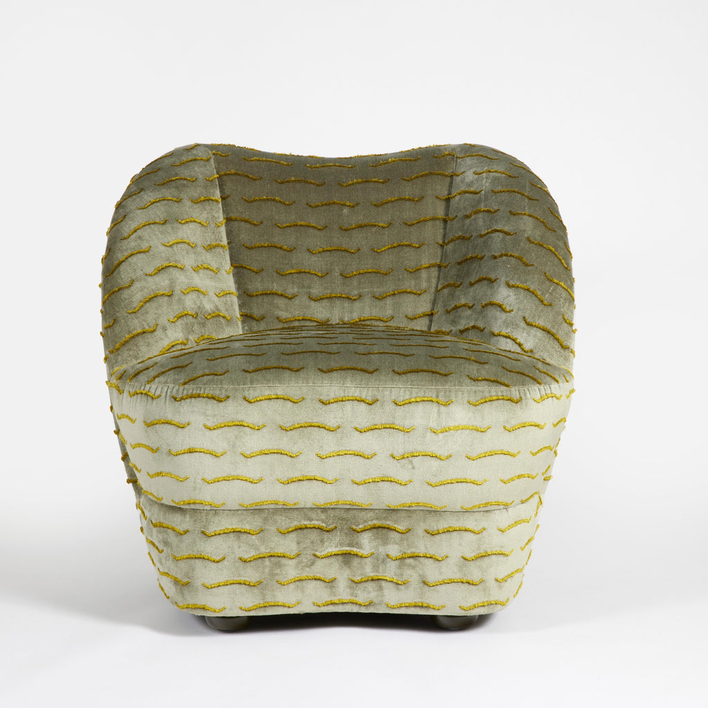 https://a.1stdibscdn.com/monti-armchair-pistachio-for-sale-picture-2/f_53112/f_259809621636031792009/_SB_0946_master.JPG
