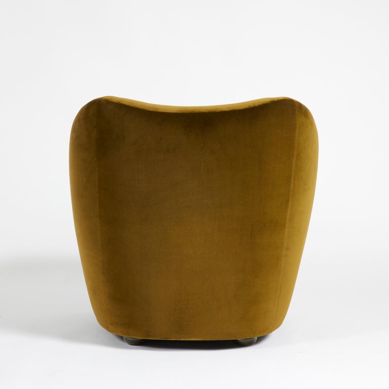 https://a.1stdibscdn.com/monti-armchair-in-army-large-model-by-laura-gonzalez-for-sale-picture-4/f_53112/f_259800521636026016851/_SB_0972_master.JPG?width=768