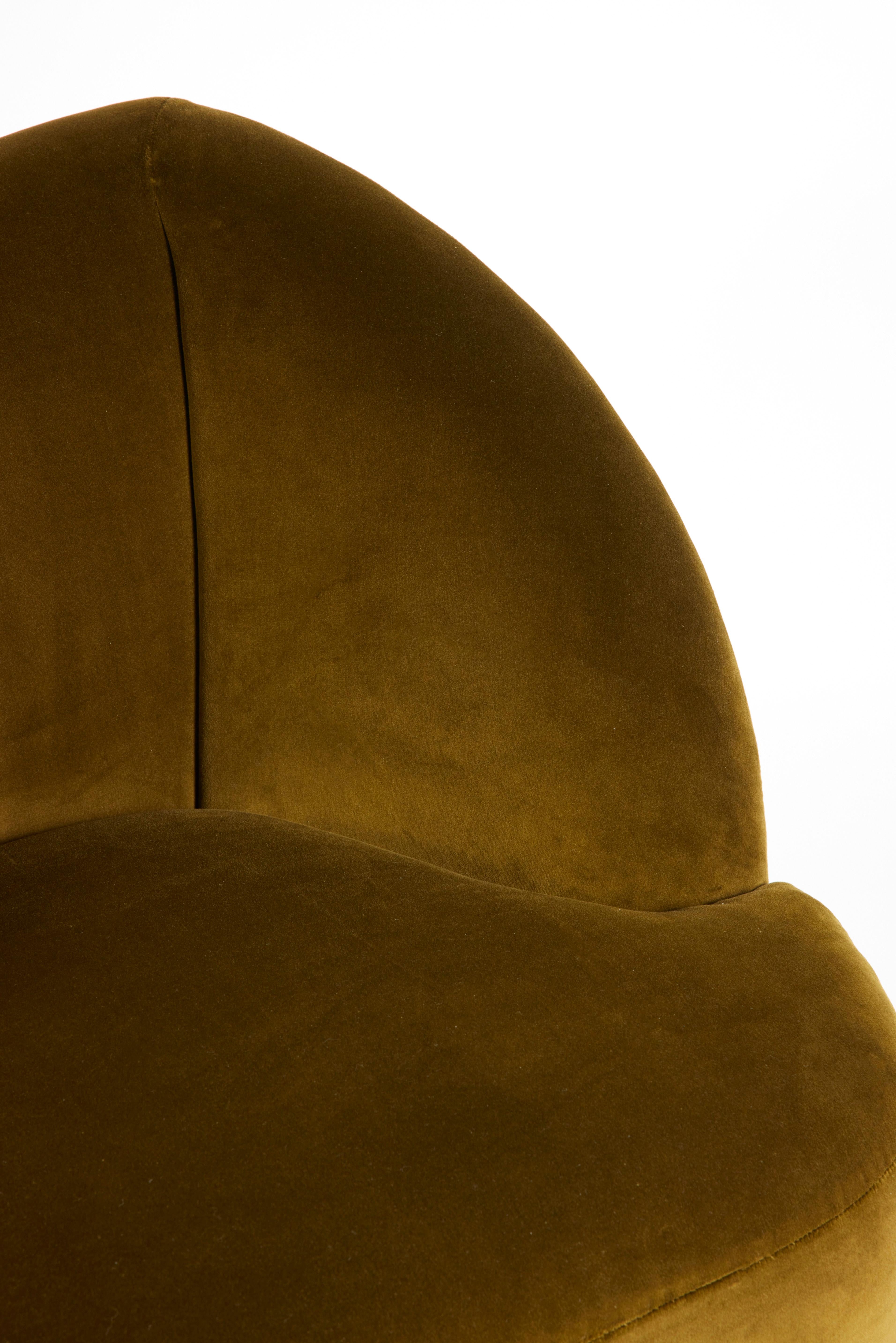 https://a.1stdibscdn.com/monti-armchair-in-army-small-model-by-laura-gonzalez-for-sale-picture-6/f_53112/f_259799621636025545634/_SB_0974_master.JPG