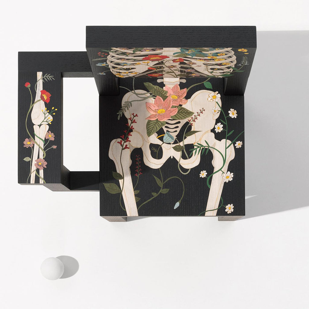 https://a.1stdibscdn.com/life-after-life-limited-edition-chair-by-marcantonio-for-sale-picture-2/22569652/f_230728321616568719423/SCAPVI_027_A20201120_35_wt24z9_master.jpg