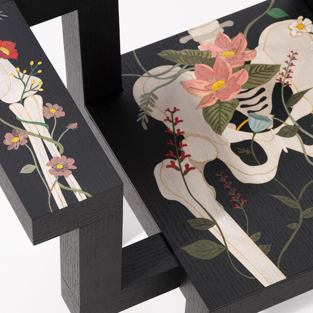 https://a.1stdibscdn.com/life-after-life-limited-edition-chair-by-marcantonio-for-sale-picture-3/22569652/f_230728321616568724145/SCAPVI_027_B20201120_35_1r3aaio_master.jpg