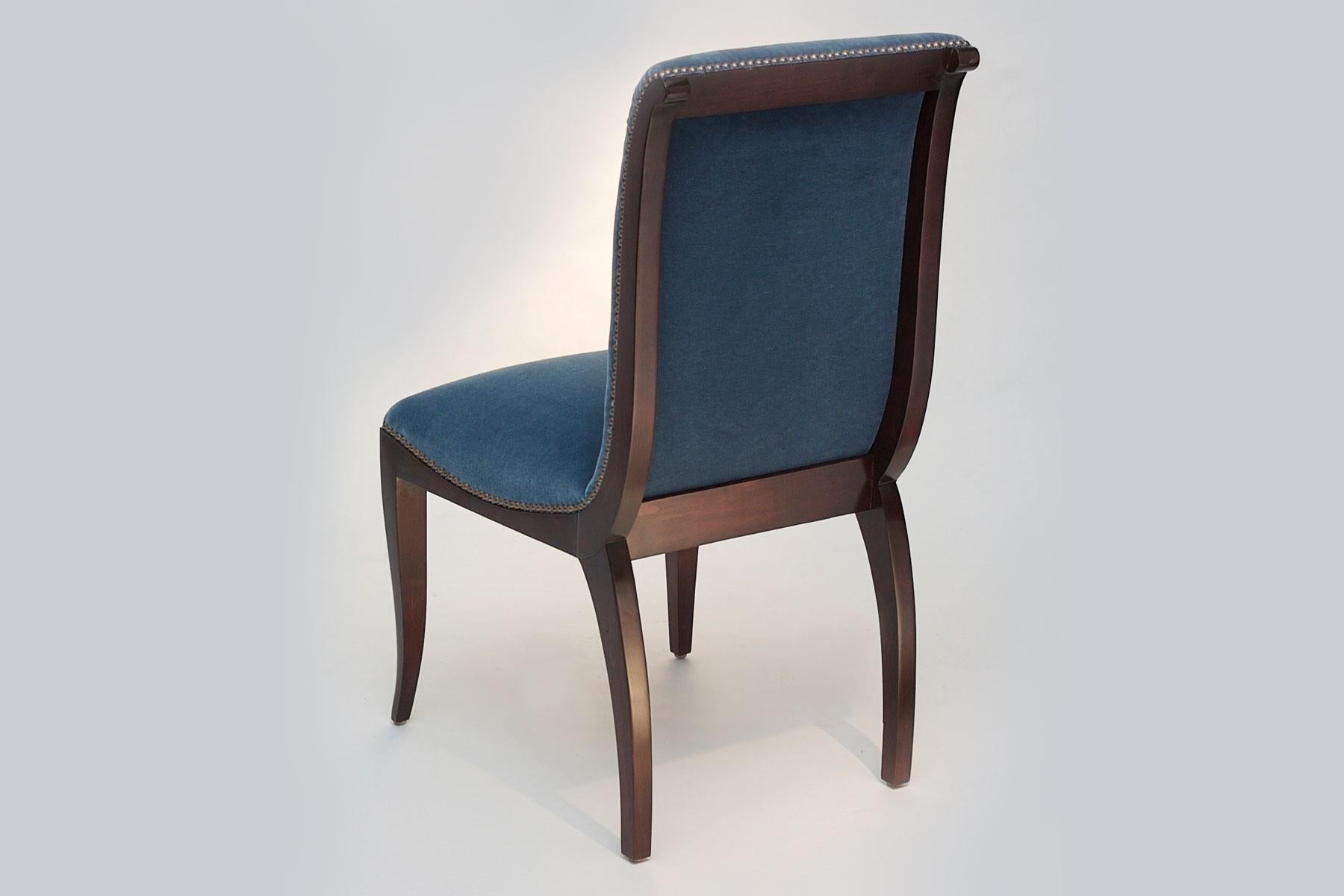 https://a.1stdibscdn.com/la-loire-chair-for-sale-picture-3/f_7949/f_474965221762959971339/SEATING019_B_master.jpg