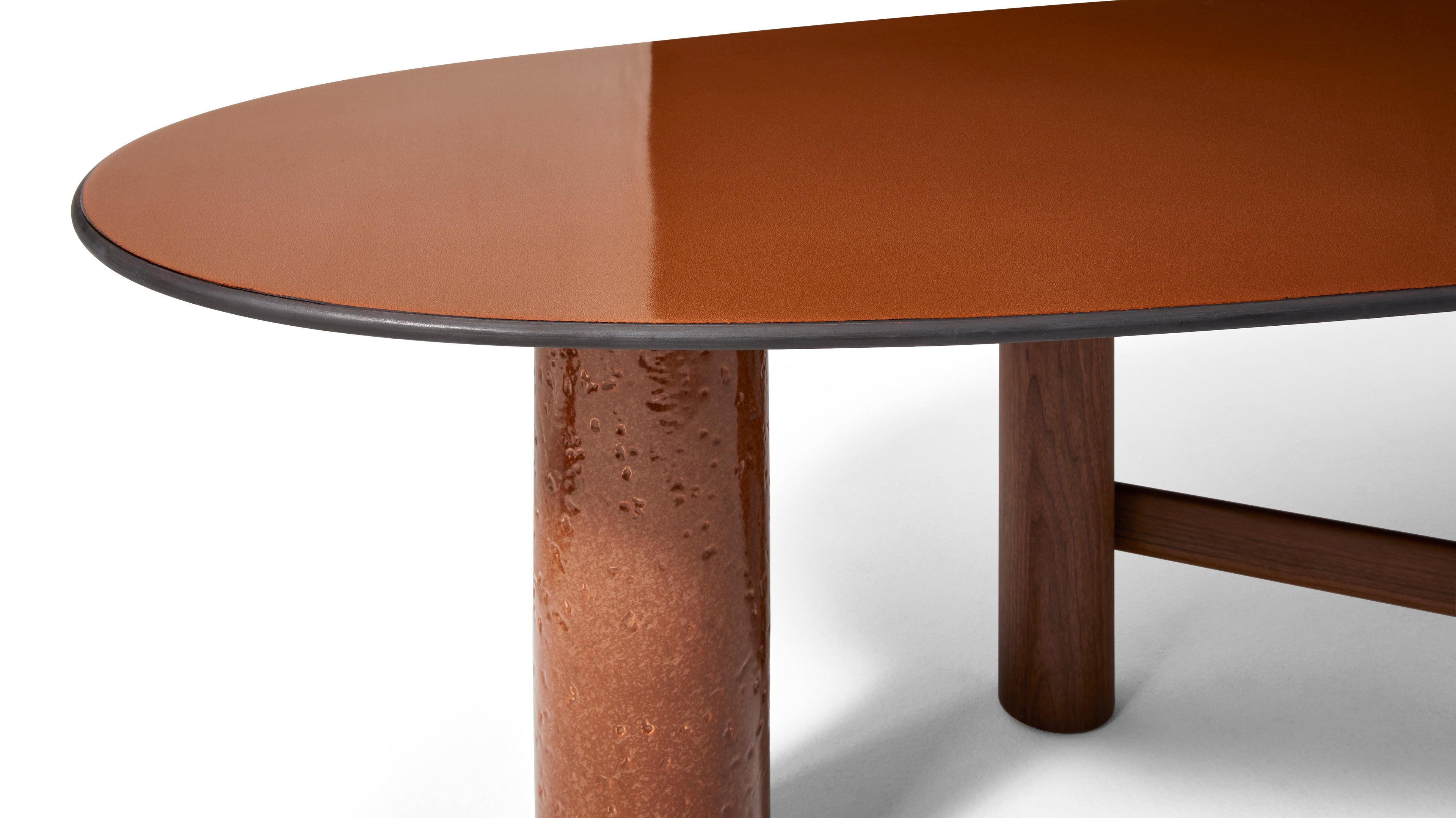 https://a.1stdibscdn.com/sculptural-sengu-dining-table-by-patricia-urquiola-for-cassina-for-sale-picture-3/f_14272/f_381291821706356359965/SENGU_TABLE_36170_master.jpg