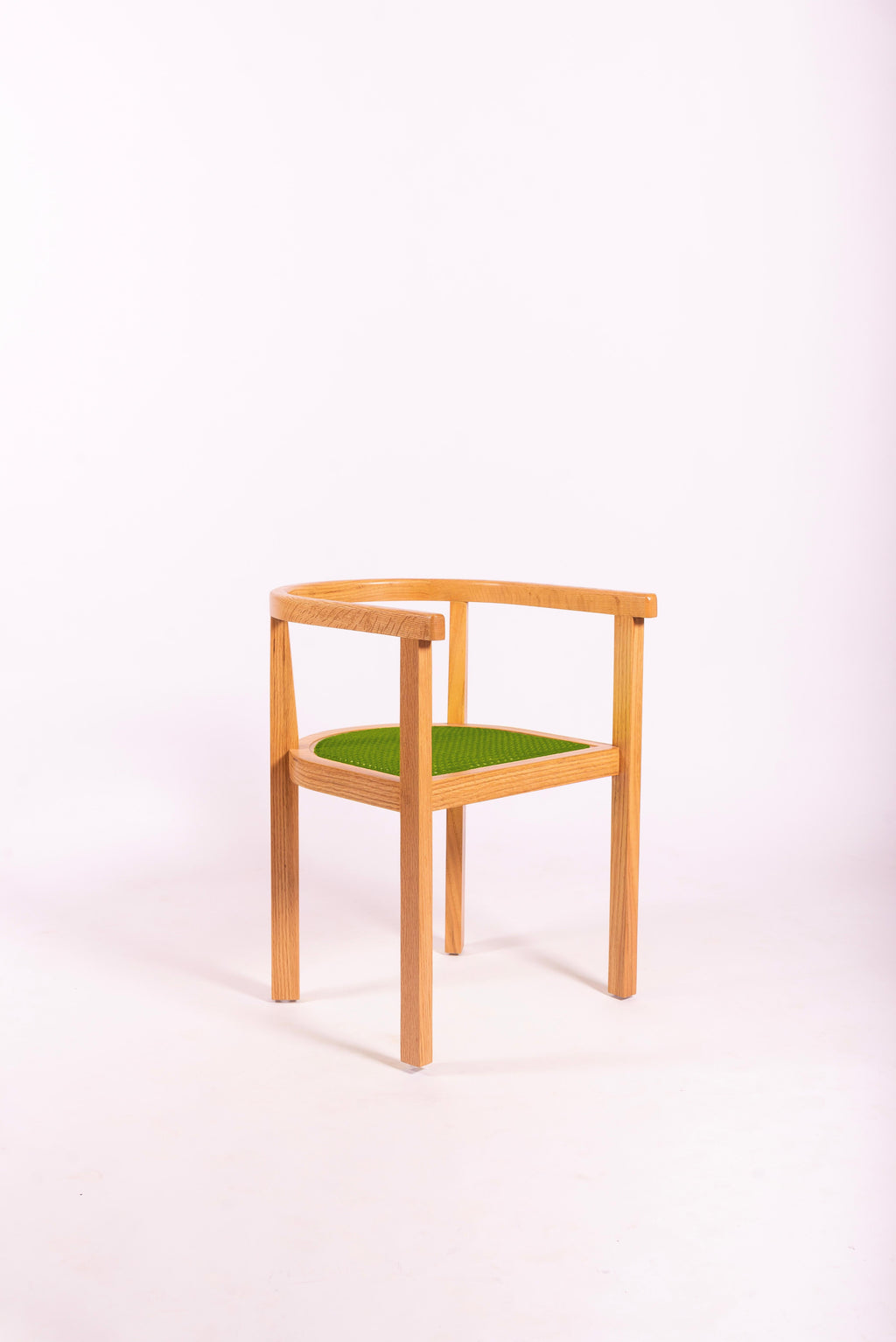 https://a.1stdibscdn.com/chair-c-for-sale-picture-2/f_74392/f_316166821695344244952/SILLAC_VERDE_1_master.jpg