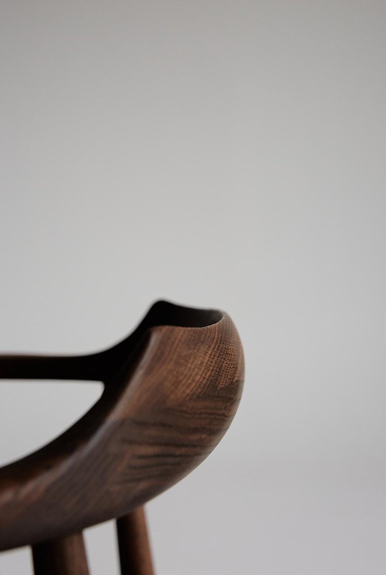 https://a.1stdibscdn.com/mid-century-modern-sj750-oval-chair-by-arne-wahl-iversen-new-edition-for-sale-picture-11/f_17192/f_434494721738589626209/SJ_STUDIE1367_master.jpg?width=768