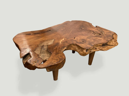 https://a.1stdibscdn.com/andrianna-shamaris-single-slab-live-edge-teak-wood-coffee-table-for-sale-picture-2/f_10806/1577382534271/SKU_250MR_41_x_32_x_16_high_x_3_slab_3980_trade_3200_2__master.jpeg