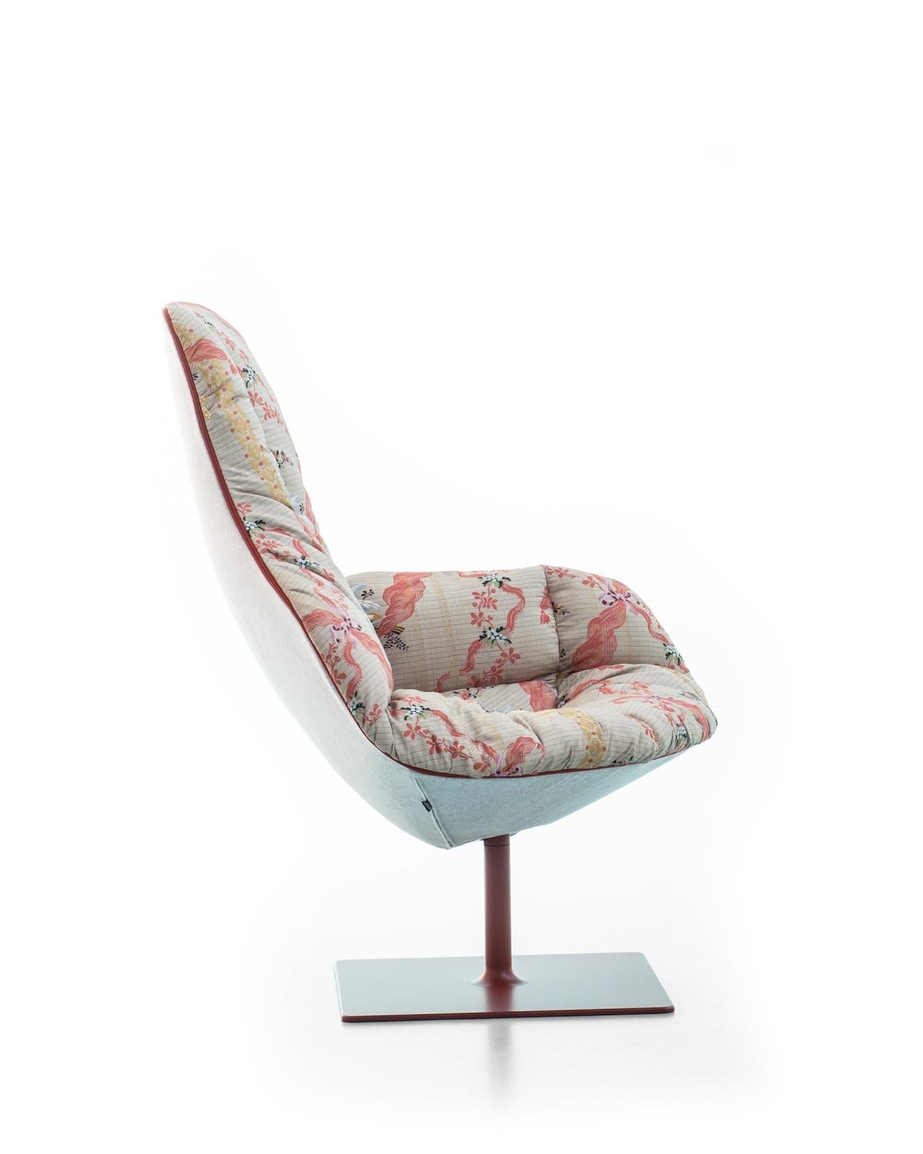 https://a.1stdibscdn.com/moroso-fjord-armchair-by-patricia-urquiola-for-sale-picture-4/f_16392/f_411186421724075871937/SL_Fjord_FJ003G_340_2017_300_master.jpg