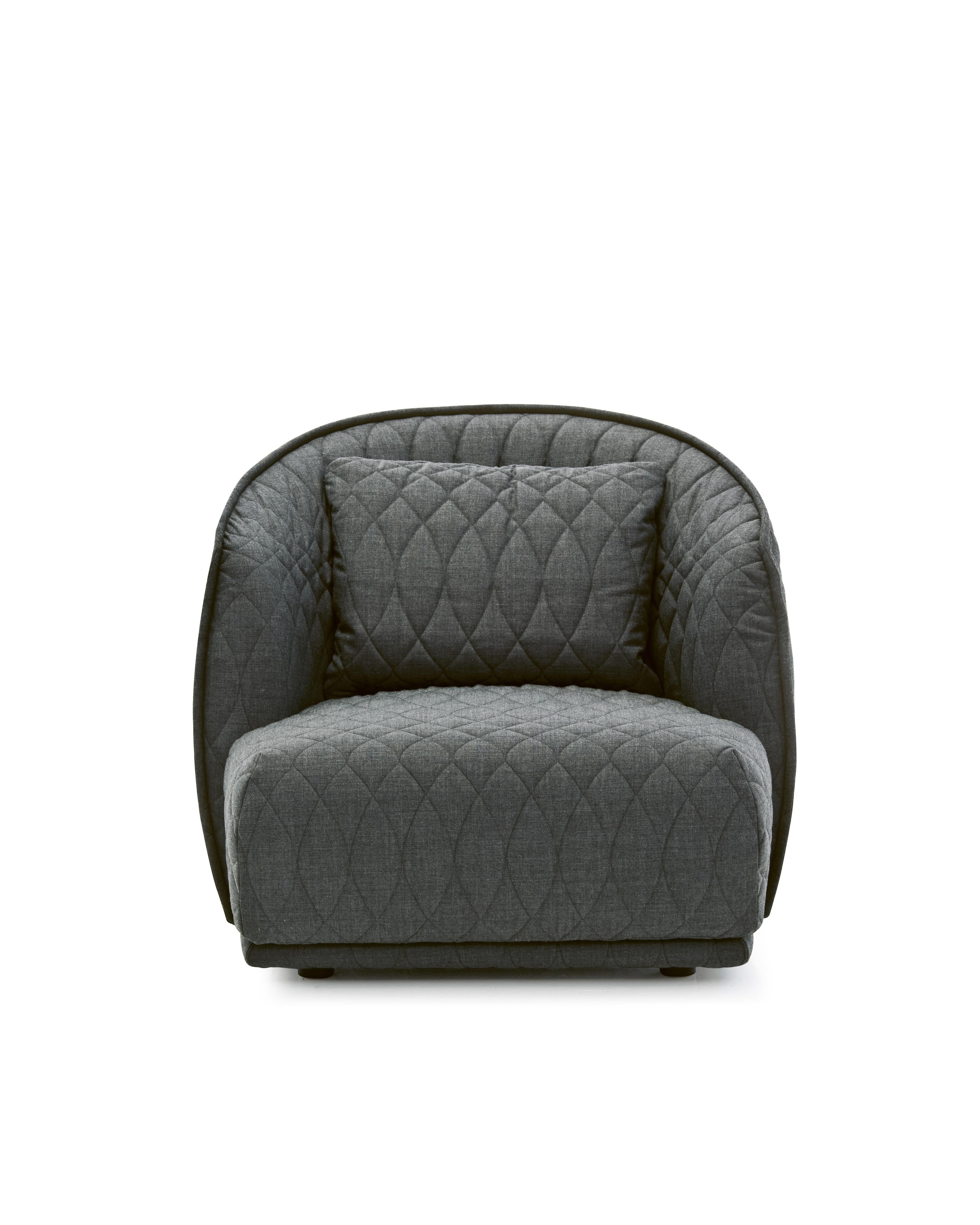 https://a.1stdibscdn.com/moroso-redondo-armchair-by-patricia-urquiola-for-sale-picture-5/f_16392/f_411336521724158786283/SL_Redondo_RD0001_2012_300_1_master.jpg