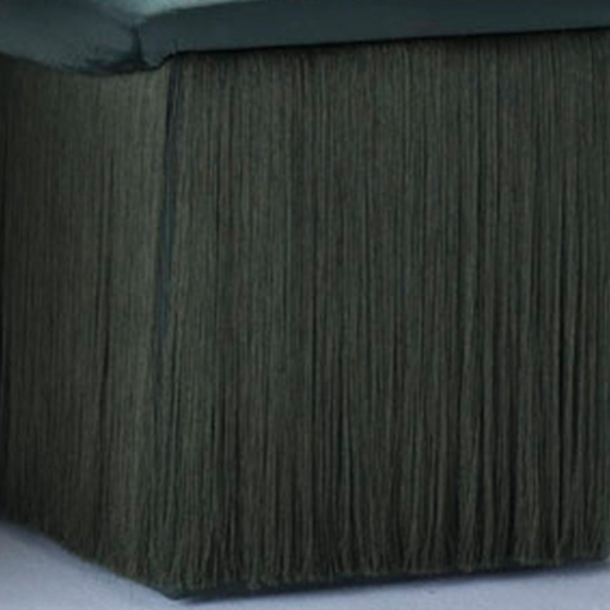 https://a.1stdibscdn.com/wind-swivel-armchair-with-silk-fringes-and-ottoman-set-for-sale-picture-6/f_56842/f_270146821642791115613/SMM1039_Foto_02_master.jpg