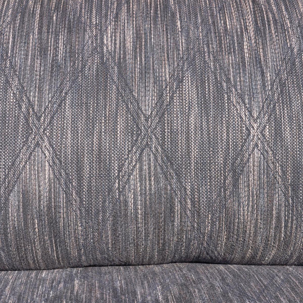 https://a.1stdibscdn.com/schumacher-custom-sofa-by-j-p-custom-upholstery-nyc-for-sale-picture-4/f_27273/f_226602921742320913501/SO9000_3_master.jpg