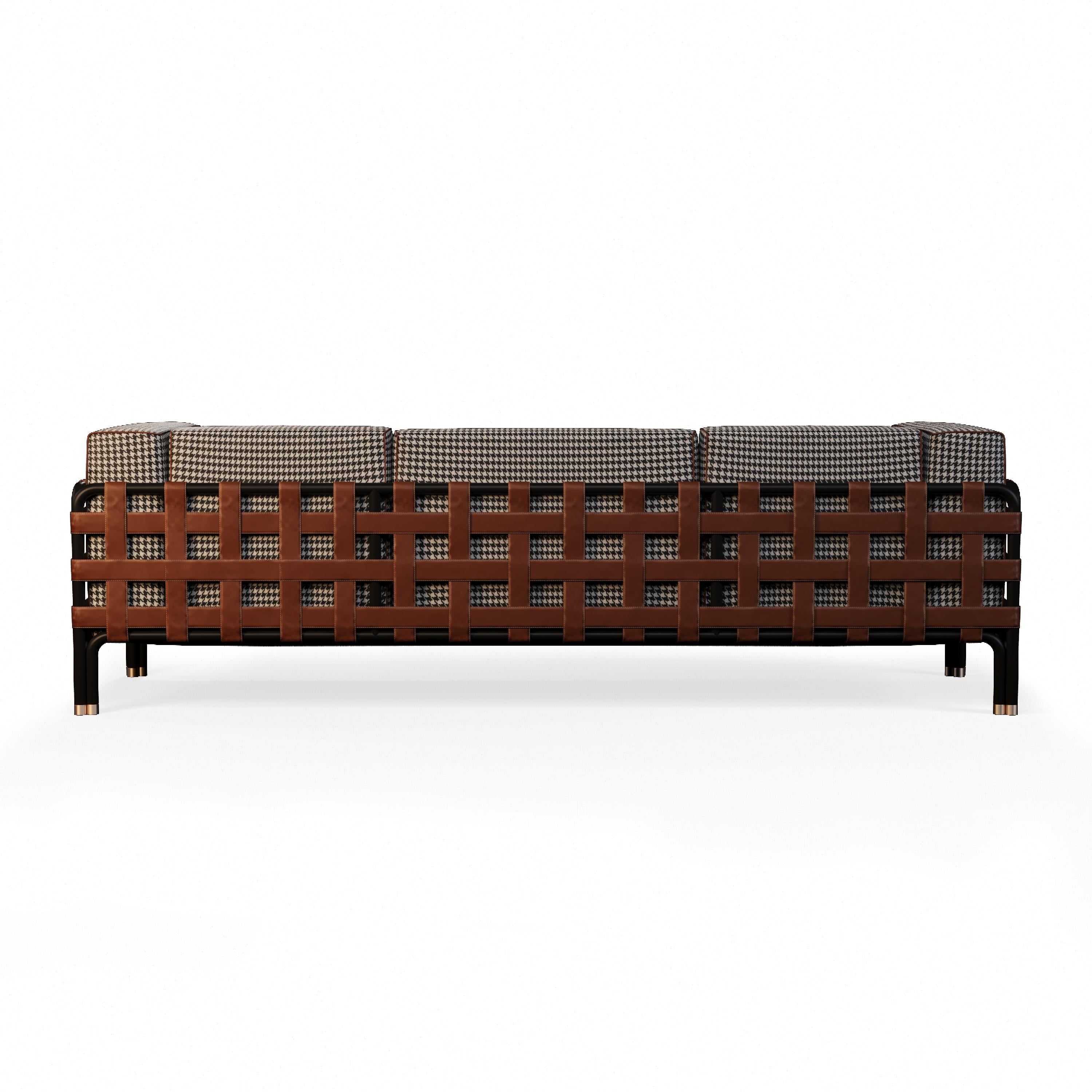 https://a.1stdibscdn.com/weather-resistant-outdoor-sofa-in-stainless-steel-with-leather-for-sale-picture-5/f_56702/f_402599121718892306537/_SOFA_3_SEAT_BACK_CS_master.jpg