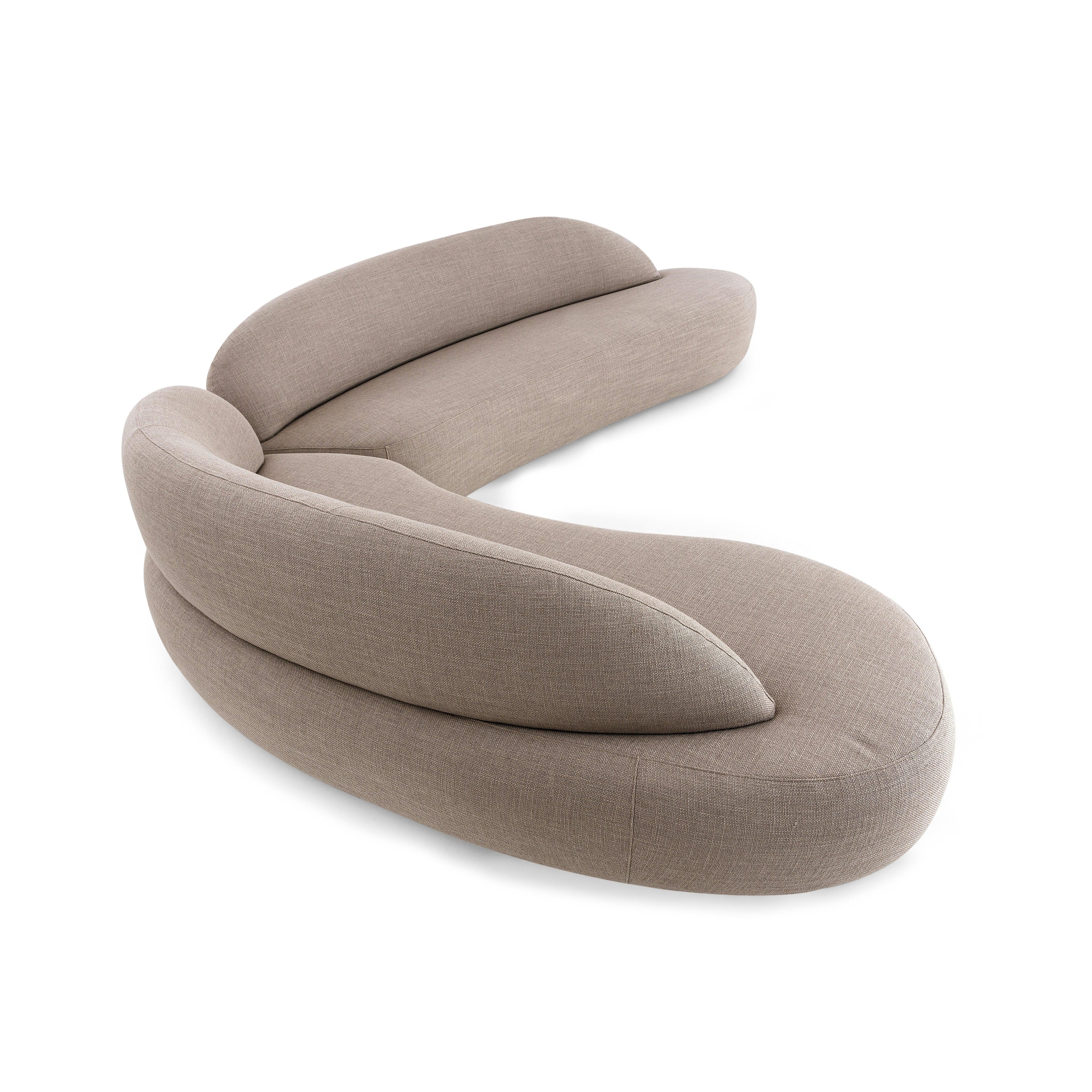 https://a.1stdibscdn.com/modular-greige-fabric-sofa-with-volumetric-design-customizable-ruy-line-for-sale-picture-3/f_52822/f_414917221726494204616/SOFA_9631_RUY_DIR_ASS_250CM_2626_A8_145MC_8_master.jpg
