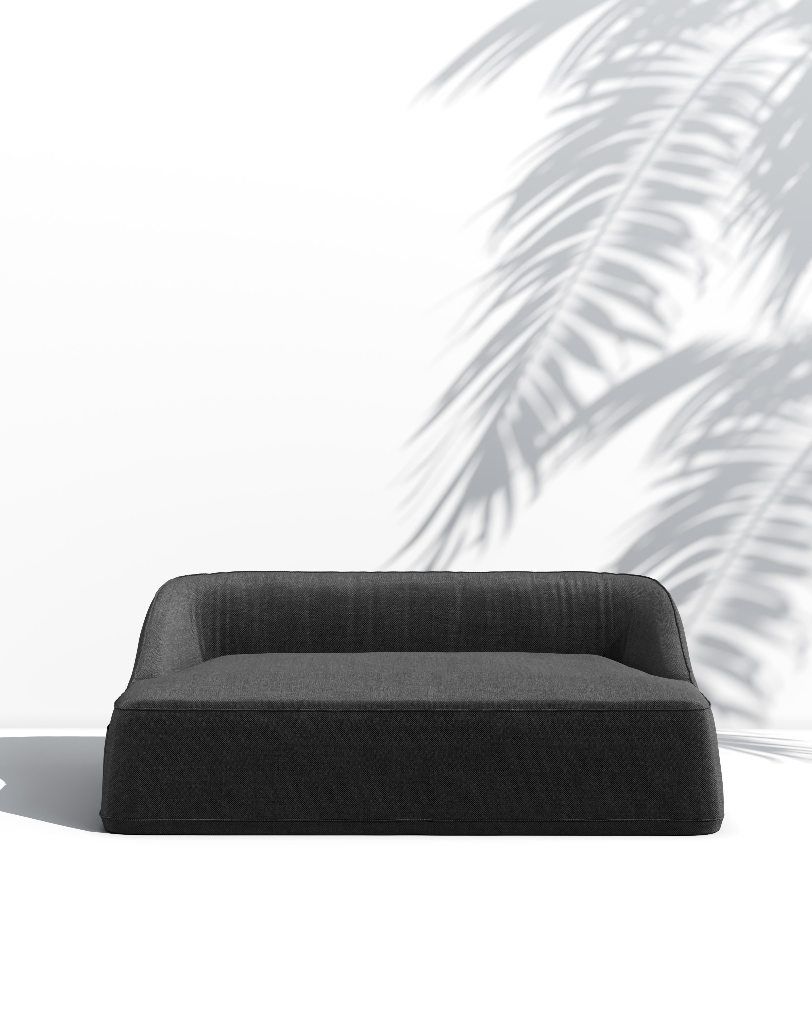 https://a.1stdibscdn.com/modern-green-outdoor-sofa-upholsterd-weather-resistant-sunbrella-fabric-for-sale-picture-5/f_56702/f_303194521662544146499/SOFA_CASTANHO_FRONT0000_Post_master.jpg