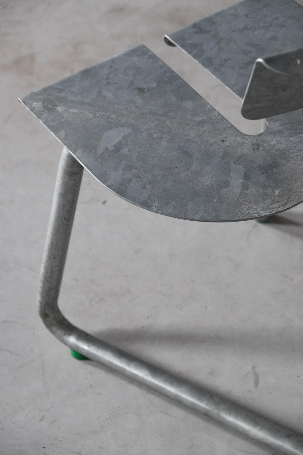 https://a.1stdibscdn.com/galva-steel-outdoor-chairs-by-atelier-thomas-serruys-for-sale-picture-8/f_12192/f_334043121679402037208/SPC_1_van_1_4_master.jpg