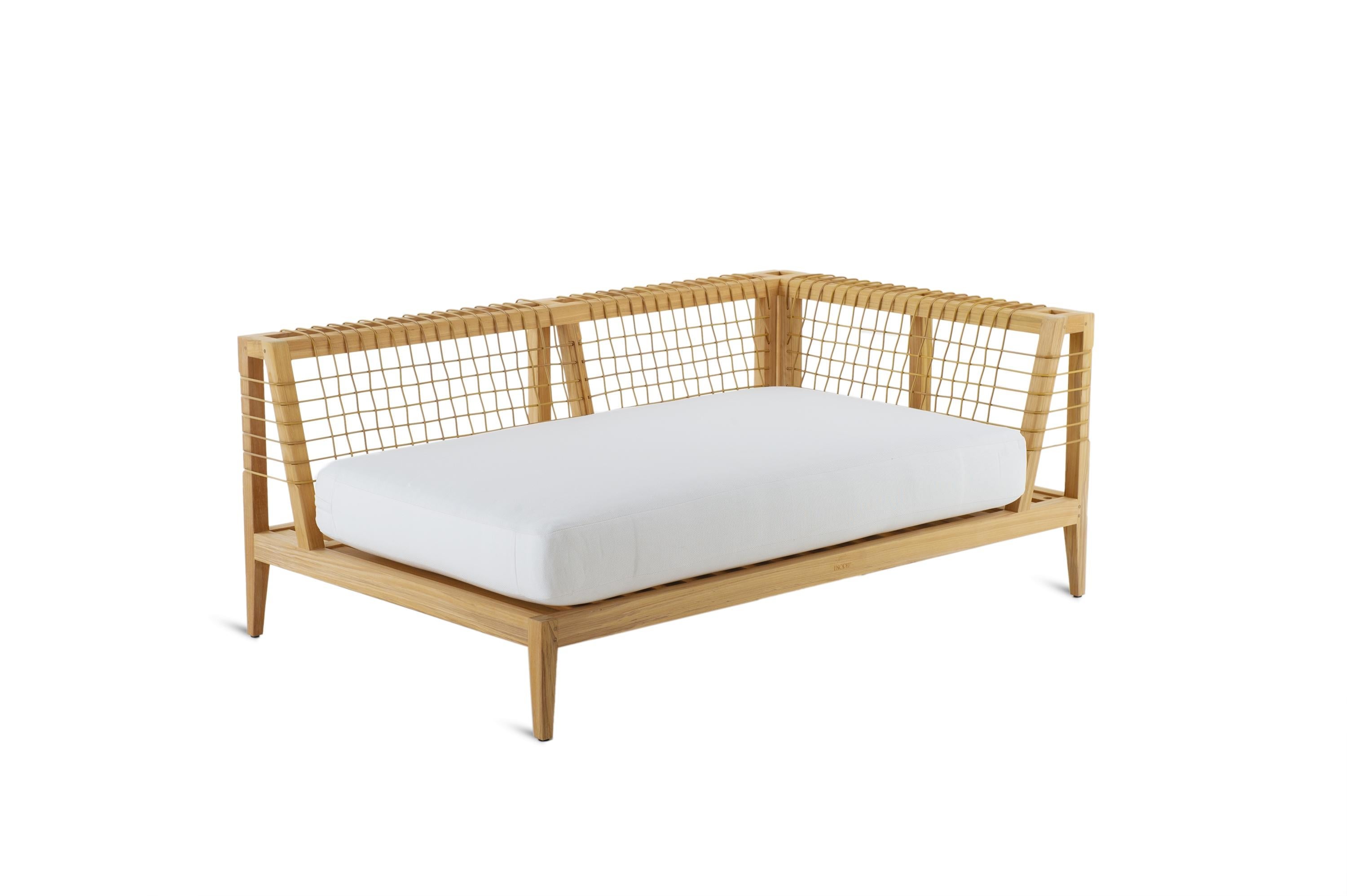 https://a.1stdibscdn.com/unopiu-synthesis-sofa-outdoor-collection-for-sale-picture-8/f_16392/f_356494321691684883222/SYANS_SYCUAN001_A_SL_master.jpg