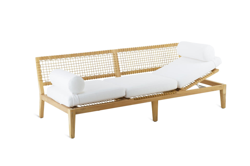 https://a.1stdibscdn.com/unopiu-synthesis-sofa-outdoor-collection-for-sale-picture-10/f_16392/f_356494321691684883243/SYDIG_SYCULD001_A2_SL_master.jpg