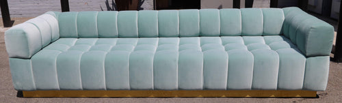 https://a.1stdibscdn.com/archivesE/upload/f_8175/f_80639231500584702115/S_425_5_master.jpg