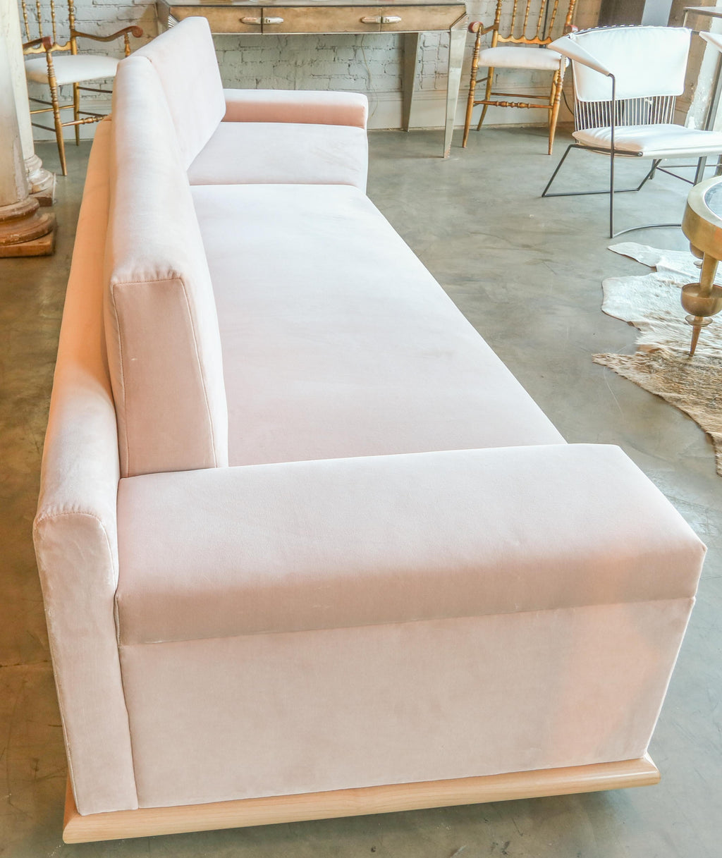 https://a.1stdibscdn.com/custom-blush-pink-velvet-sectional-sofa-with-maple-wood-base-by-adesso-imports-for-sale-picture-6/f_8175/f_214016121605213952525/S_470_7_master.jpg