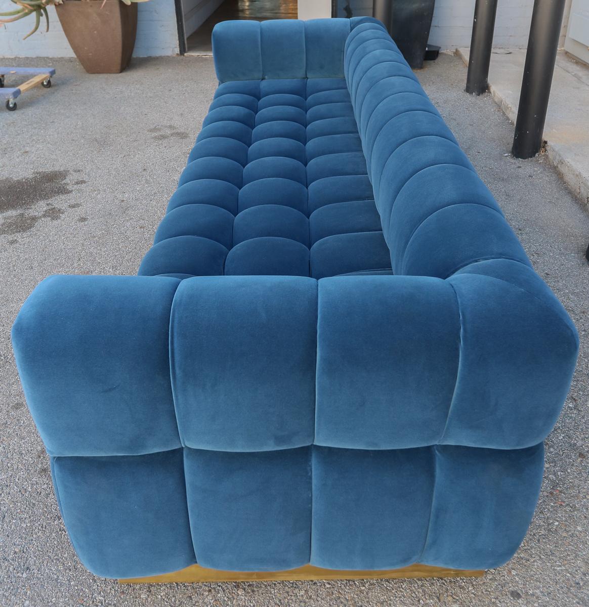 https://a.1stdibscdn.com/custom-tufted-blue-velvet-sofa-with-brass-base-by-adesso-imports-for-sale-picture-2/f_8175/f_231056521616712264922/S_476_12_master.jpg
