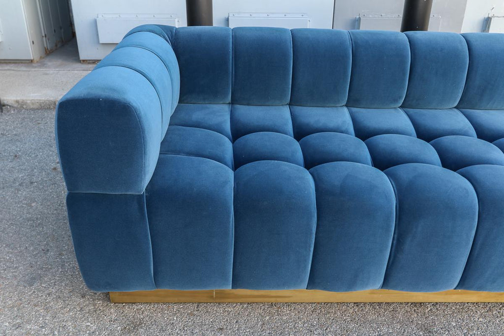 https://a.1stdibscdn.com/custom-tufted-blue-velvet-sofa-with-brass-base-by-adesso-imports-for-sale-picture-6/f_8175/f_231056521616712268906/S_476_18_master.jpg