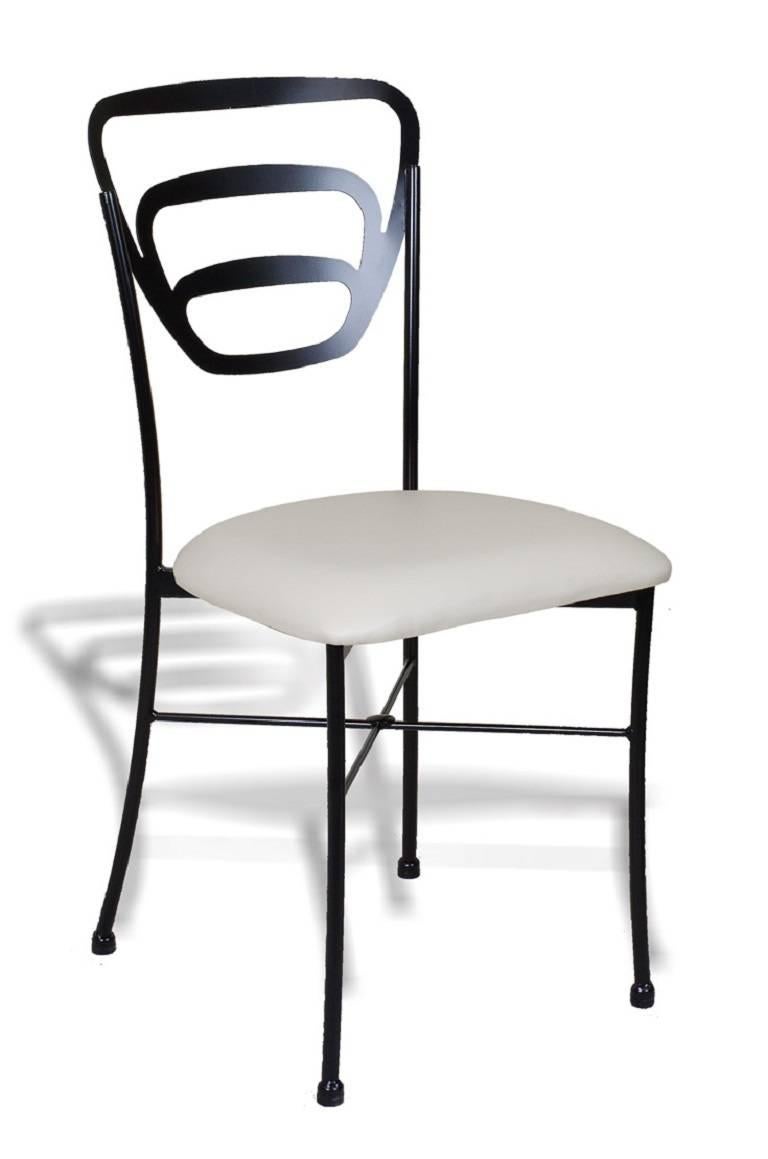 https://a.1stdibscdn.com/pair-of-two-garden-chairs-in-wrought-iron-for-sale-picture-2/f_17262/f_109245031527670015771/S_618n_master.jpg