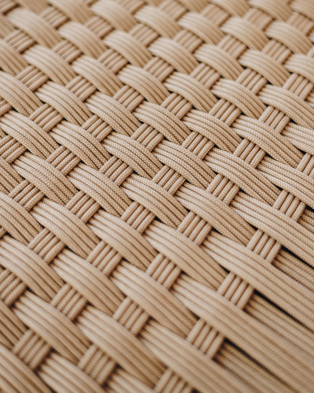 https://a.1stdibscdn.com/modern-solid-wood-chair-with-hand-woven-seat-for-sale-picture-7/f_57922/f_491799721773247198769/S_asil_tejido_nylon_beige_01_master.jpg