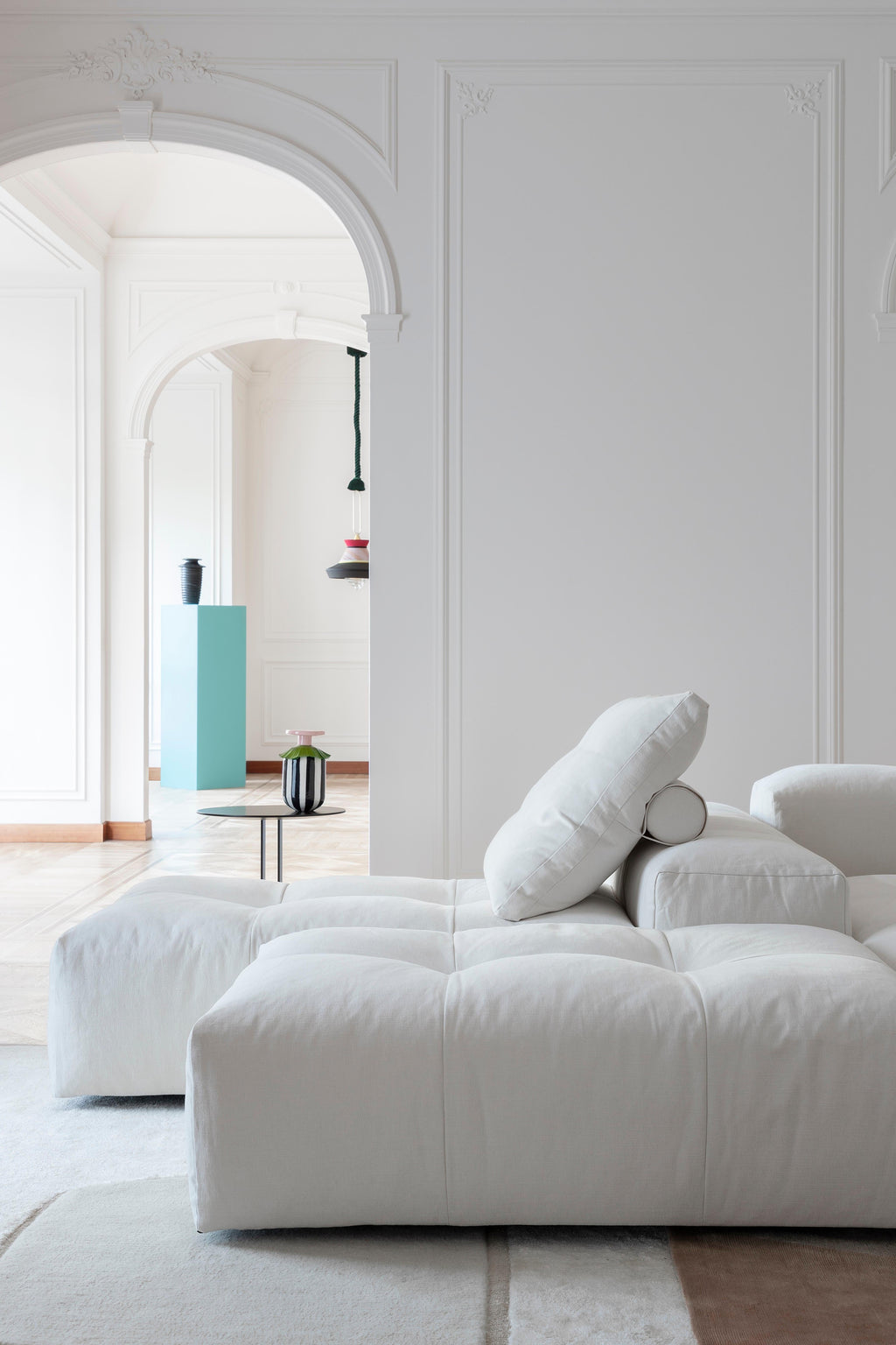 https://a.1stdibscdn.com/pixel-sectional-sofa-in-patchwork-upholstery-by-sergio-bicego-for-sale-picture-4/22569652/f_265737421639718909835/Saba_Pixel_3_BeppeBrancato_2__master.jpg