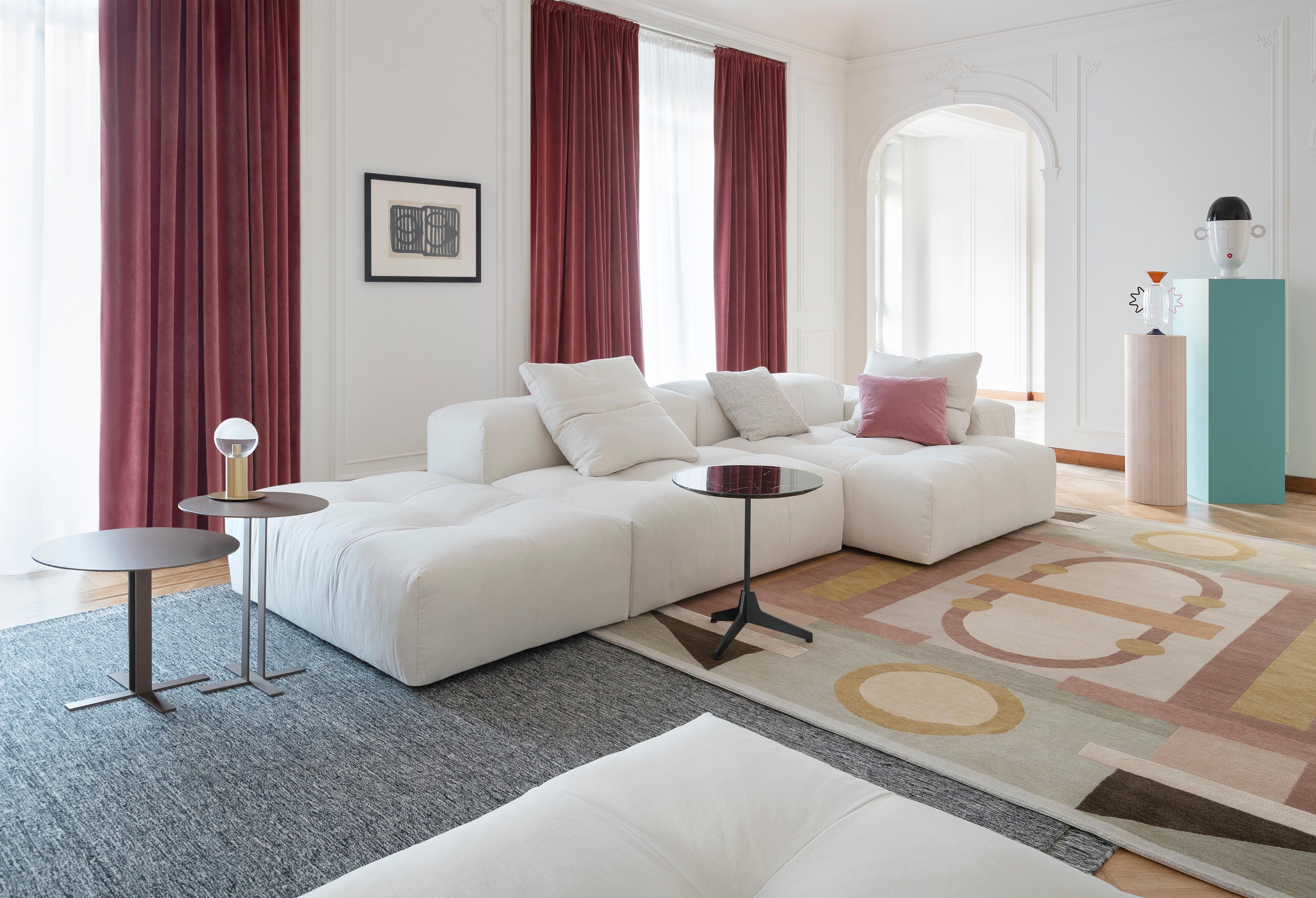 https://a.1stdibscdn.com/pixel-sectional-sofa-in-patchwork-upholstery-by-sergio-bicego-for-sale-picture-5/22569652/f_265737421639718911820/Saba_Pixel_5_BeppeBrancato_2__master.jpg
