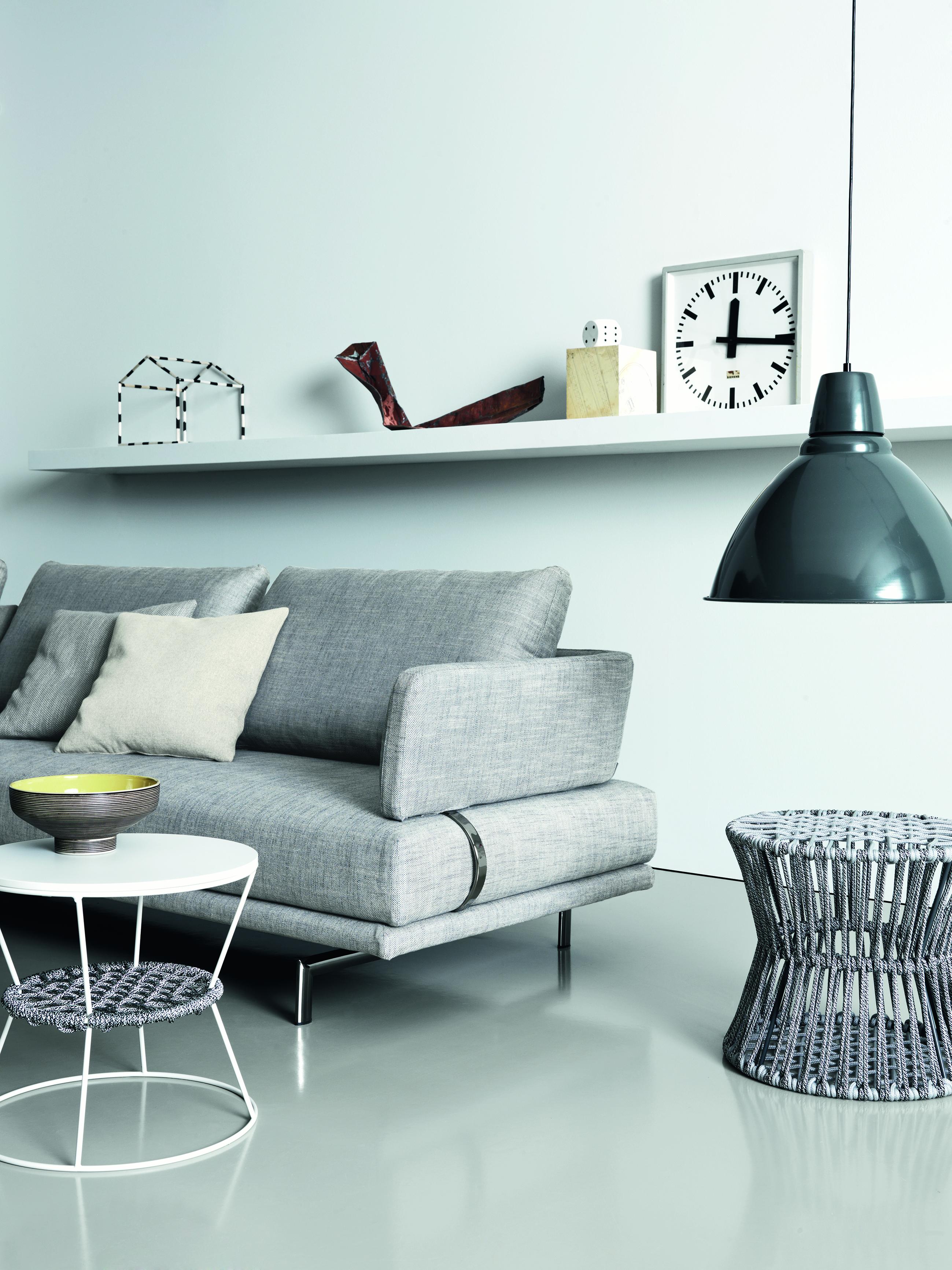 https://a.1stdibscdn.com/quinta-strada-2-seat-medium-sofa-in-clean-grey-upholstery-by-sergio-bicego-for-sale-picture-3/22569652/f_265607321639658332735/Saba_QuintaStrada_2_master.jpg