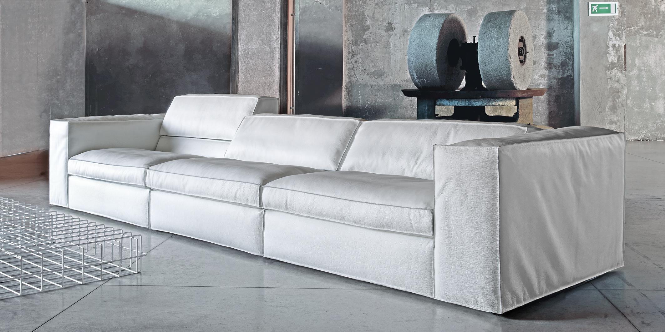 https://a.1stdibscdn.com/up-large-modular-sofa-in-kami-white-upholstery-by-giuseppe-vigano-for-sale-picture-2/22569652/f_265552021639634157338/Saba_Up_1_4__master.jpg