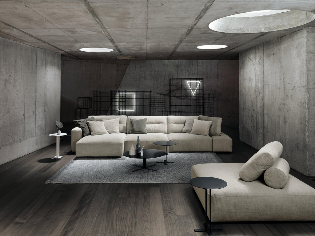 https://a.1stdibscdn.com/my-taos-sectional-sofa-in-grey-seventy-upholstery-with-wheels-by-sergio-bicego-for-sale-picture-6/22569652/f_265586021639650928737/Saba_my_taos_2_master.jpg