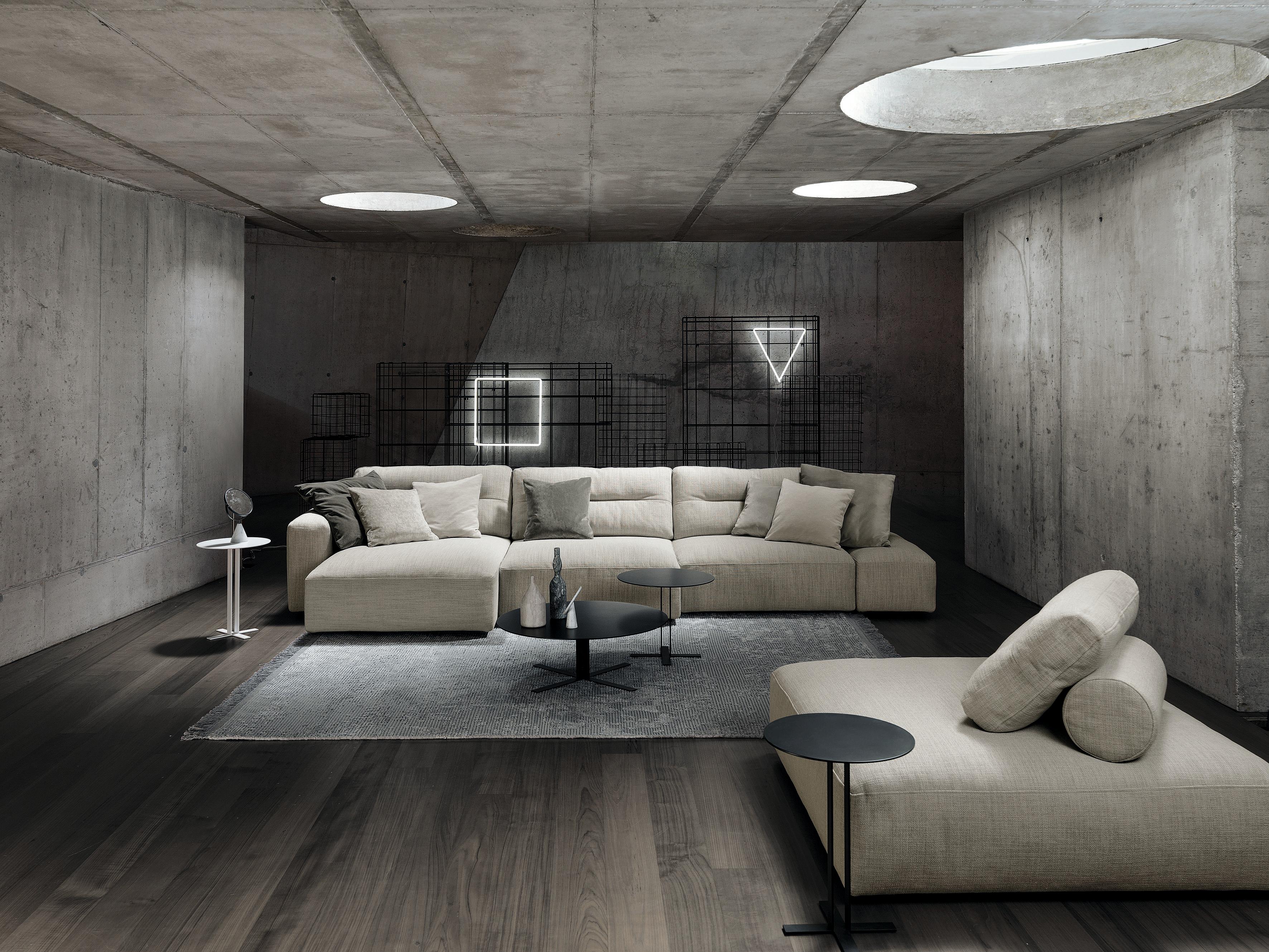 https://a.1stdibscdn.com/my-taos-sectional-sofa-in-grey-seventy-upholstery-with-wheels-by-sergio-bicego-for-sale-picture-6/22569652/f_265586021639650928737/Saba_my_taos_2_master.jpg