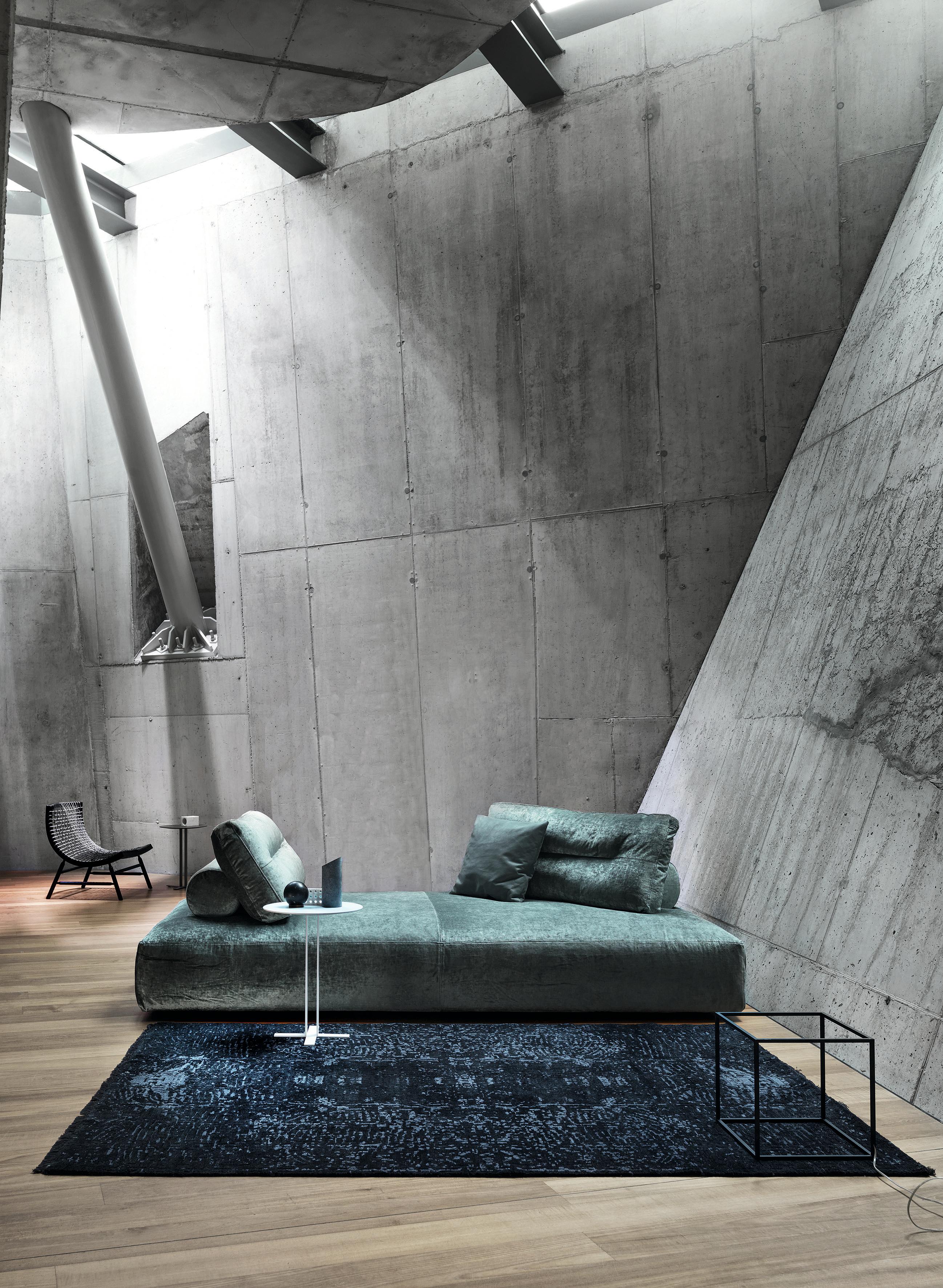 https://a.1stdibscdn.com/my-taos-sectional-sofa-in-grey-seventy-upholstery-with-wheels-by-sergio-bicego-for-sale-picture-10/22569652/f_265586021639651047804/Saba_my_taos_6_master.jpg