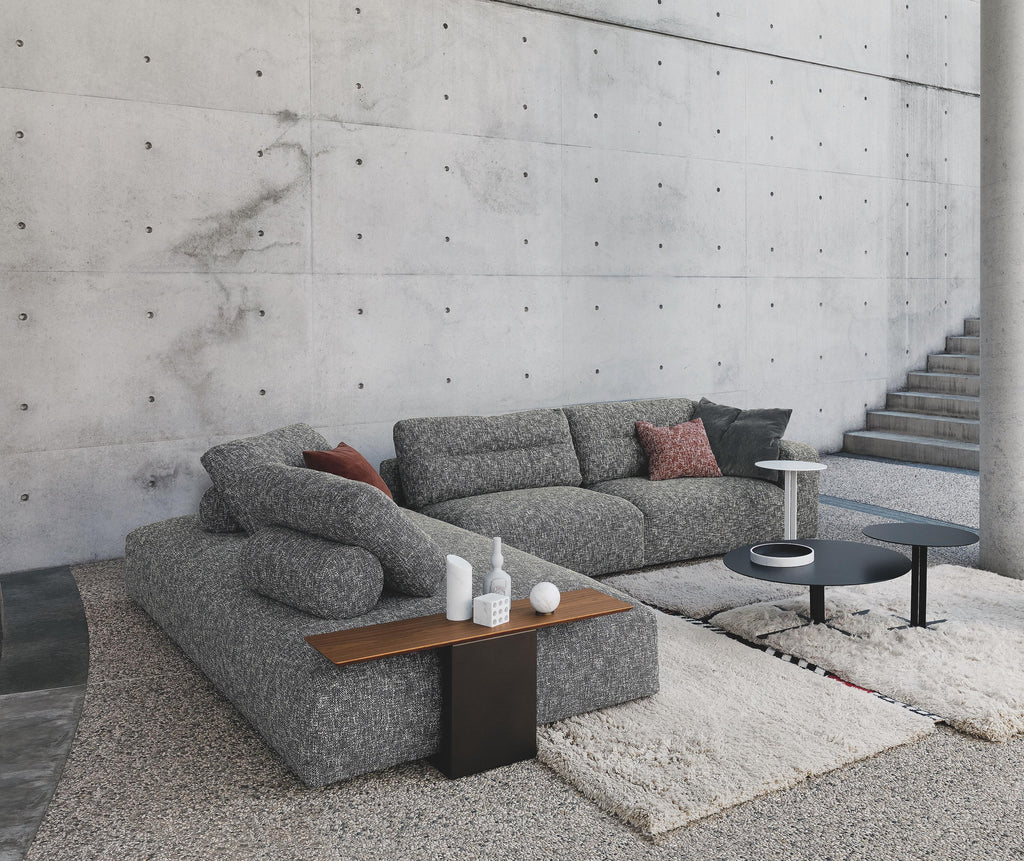 https://a.1stdibscdn.com/my-taos-sectional-sofa-in-grey-seventy-upholstery-with-wheels-by-sergio-bicego-for-sale-picture-11/22569652/f_265586021639651061636/Saba_my_taos_7_master.jpg