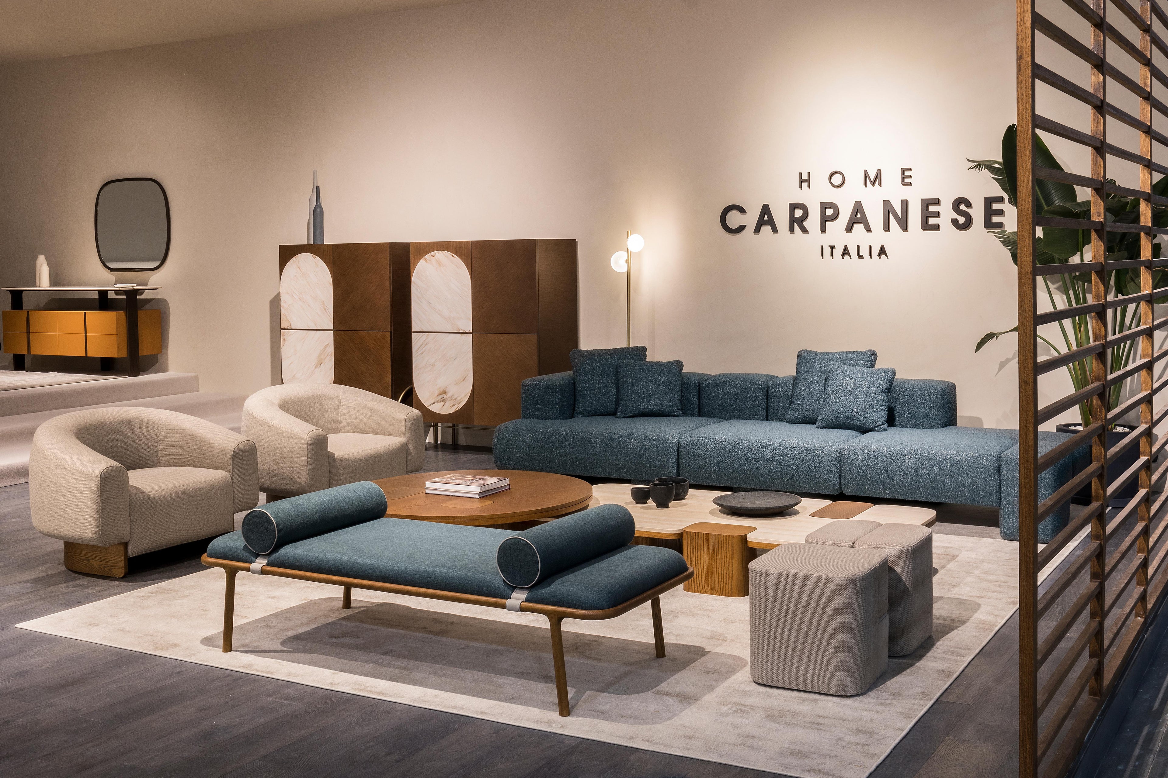 https://a.1stdibscdn.com/erice-xl-carpanese-home-italia-rectangular-coffee-table-modern-21st-century-for-sale-picture-9/f_58592/f_308287621665647415956/Salone_del_Mobile_22_Carpanese_4_master.jpg
