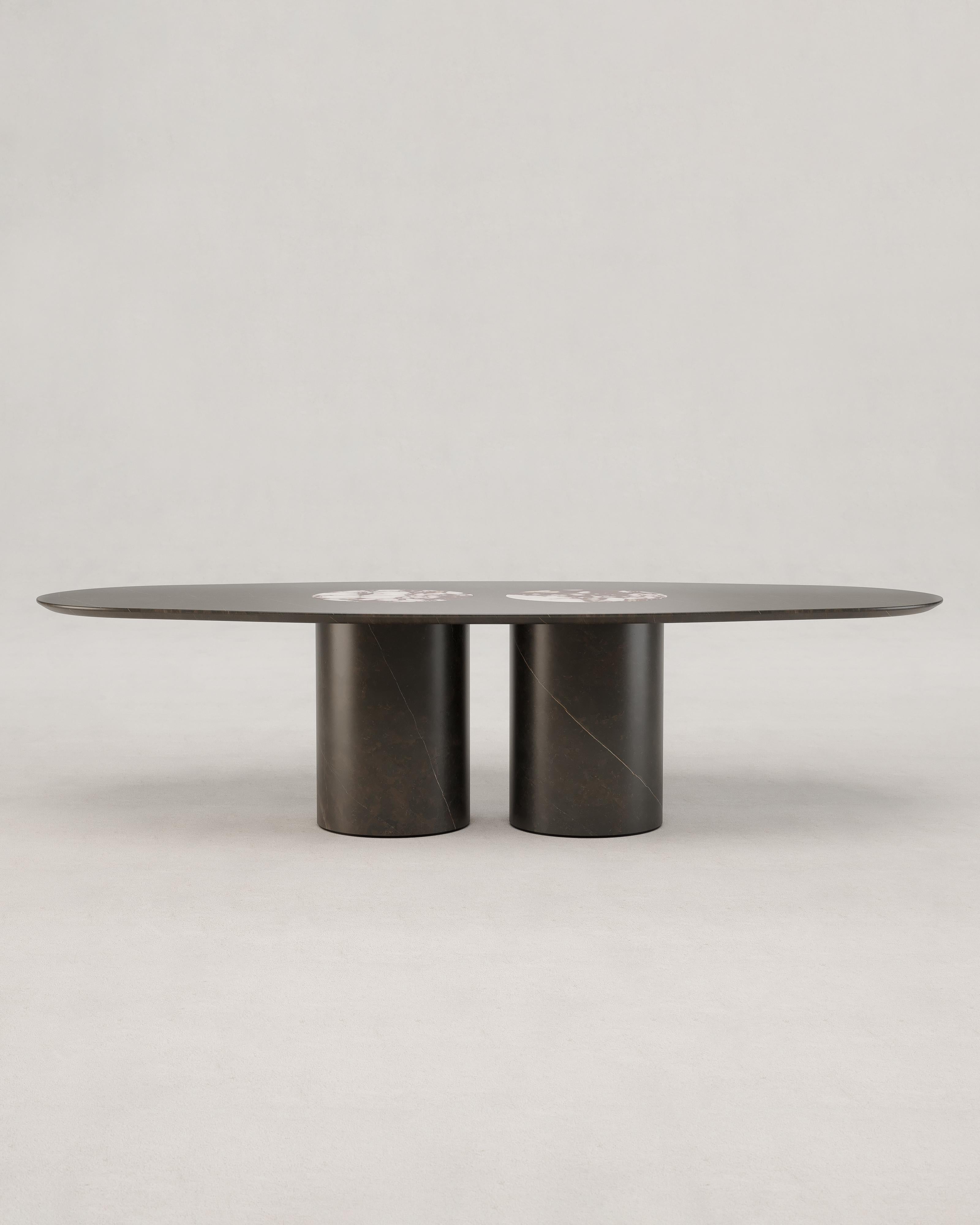 https://a.1stdibscdn.com/salvante-d1-dining-table-by-piotr-dabrowa-for-sale-picture-2/f_12192/f_335687521680190263777/Salvante_D1_front_master.jpg