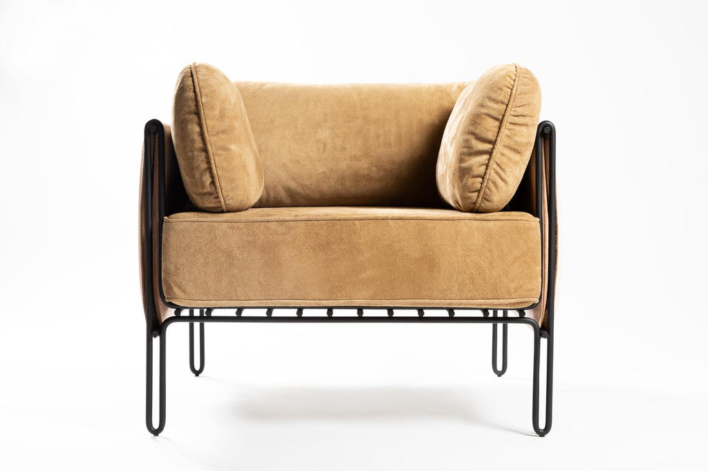 https://a.1stdibscdn.com/contemporary-armchair-in-steel-and-leather-sonia-by-samuel-lamas-for-sale-picture-2/f_37403/f_120699331537212434760/Samuel_Lamas_Mobili_rio_2018_09_foto_Haruo_Mikami_084_Baixa_master.jpg