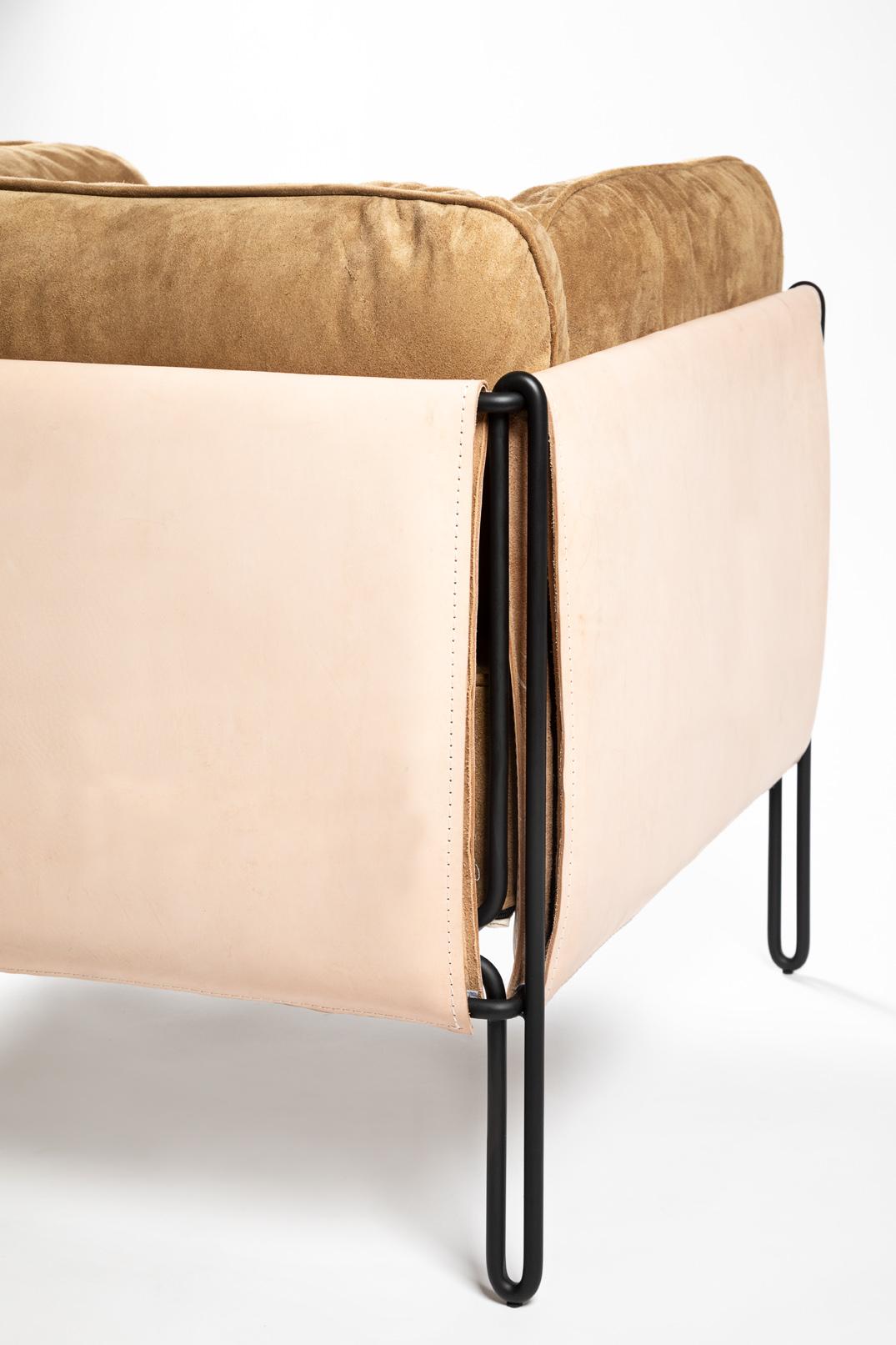 https://a.1stdibscdn.com/contemporary-armchair-in-steel-and-leather-sonia-by-samuel-lamas-for-sale-picture-8/f_37403/f_120699331537212520824/Samuel_Lamas_Mobili_rio_2018_09_foto_Haruo_Mikami_101_Baixa_master.jpg