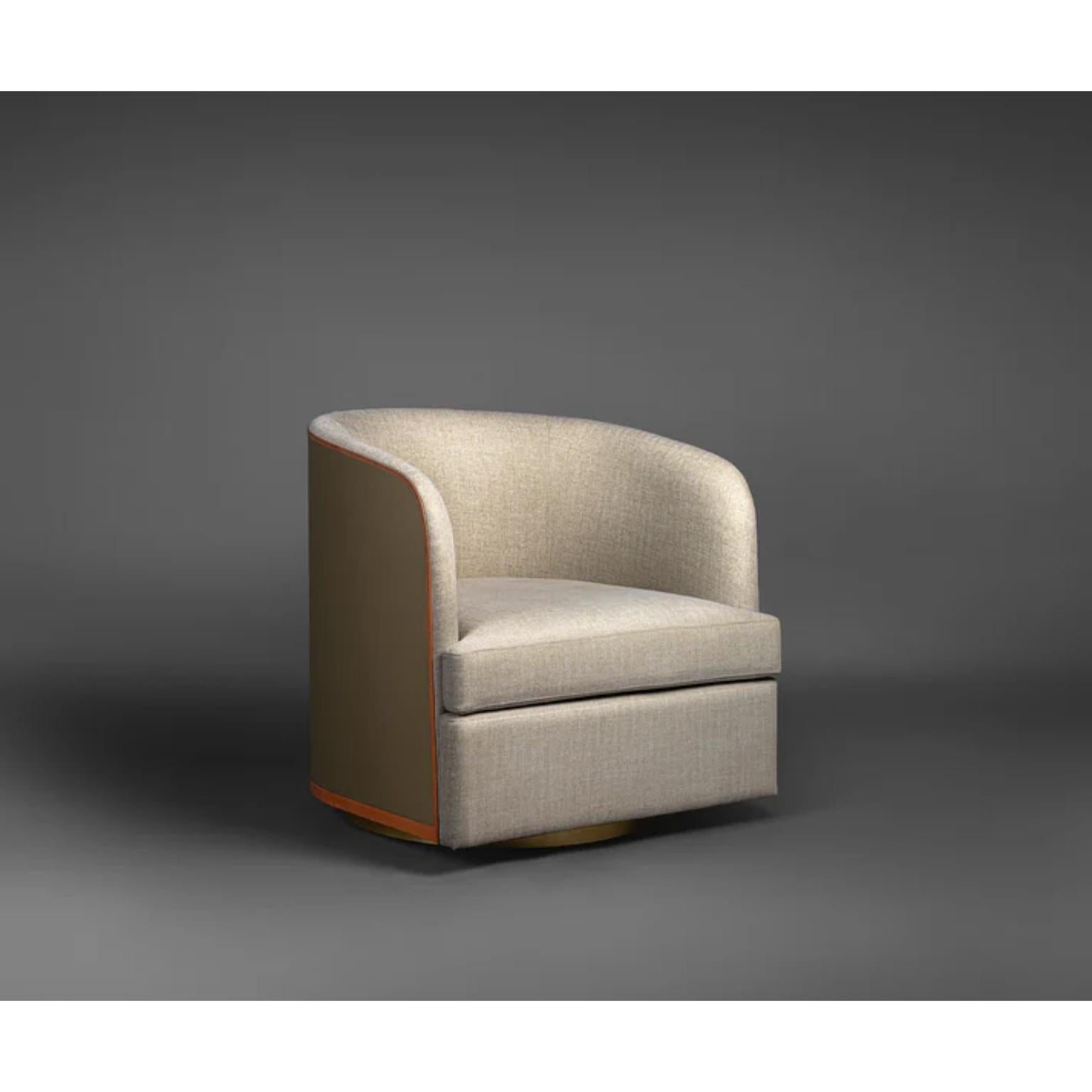 https://a.1stdibscdn.com/sandor-armchair-by-madheke-for-sale-picture-2/f_12192/f_487211921770638473730/Sandon_Armchair_Madheke_master.jpg